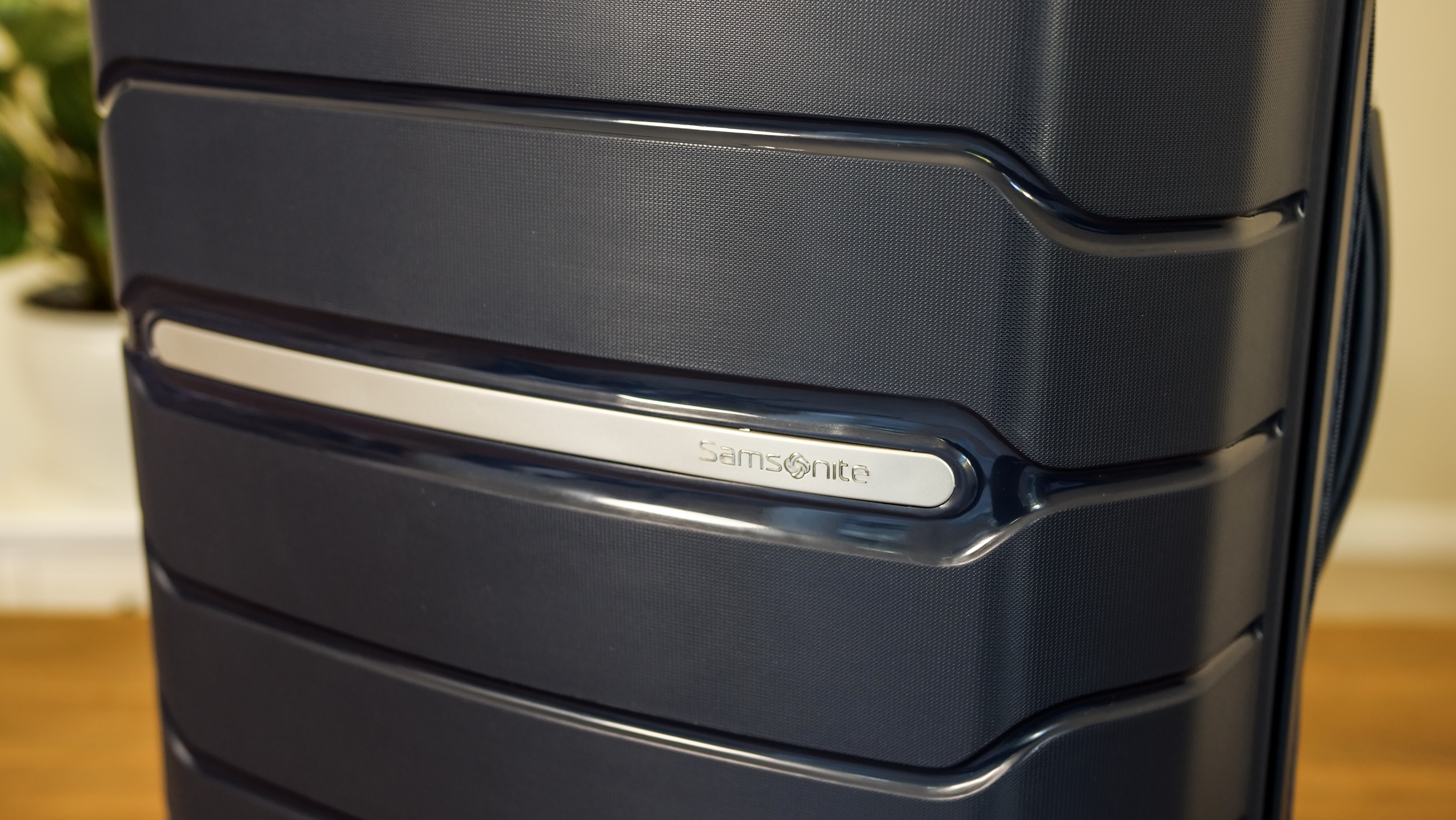Samsonite Flux Hardside Material