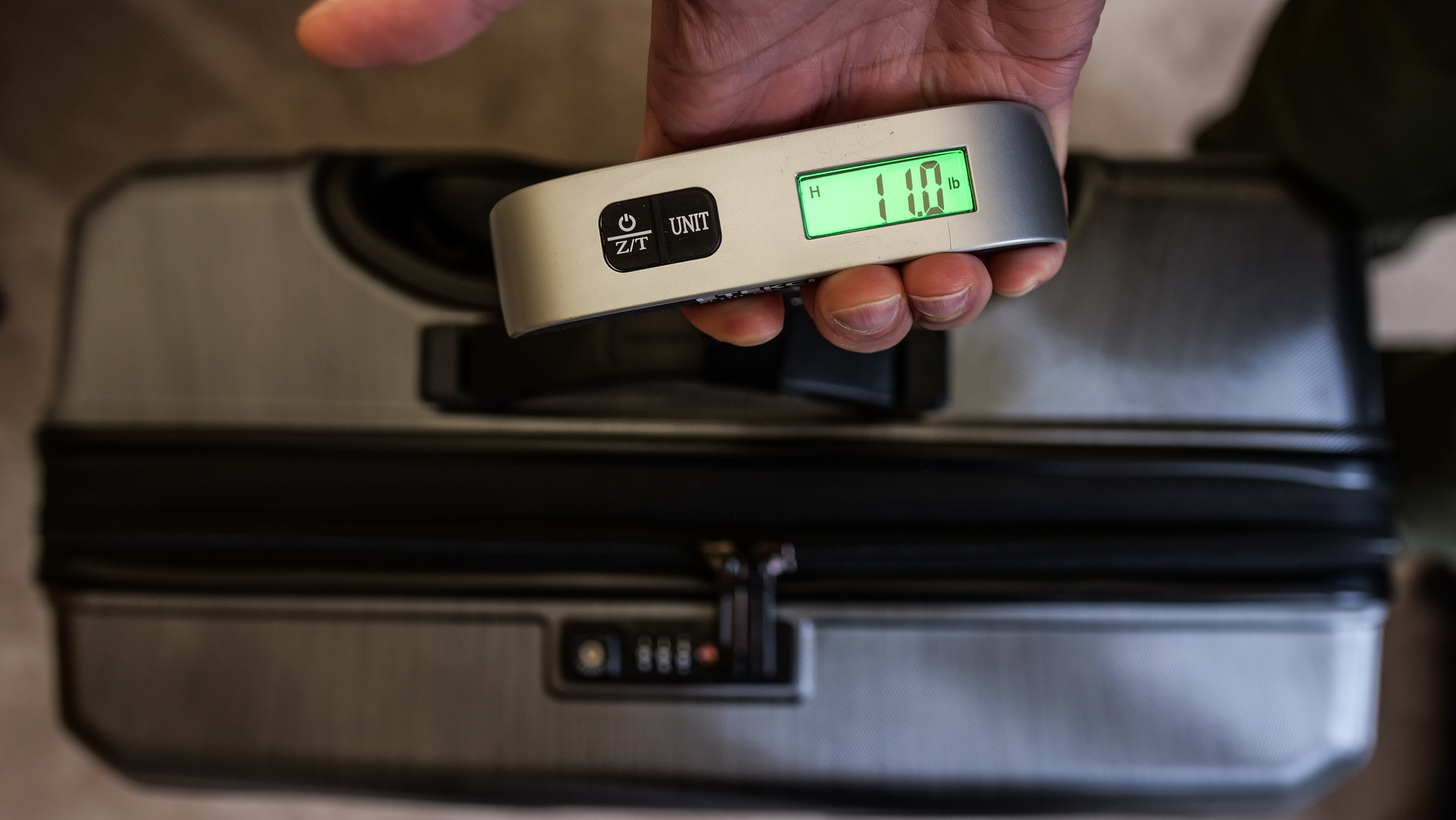 Samsonite Stryde 2 Hardside Glider weight