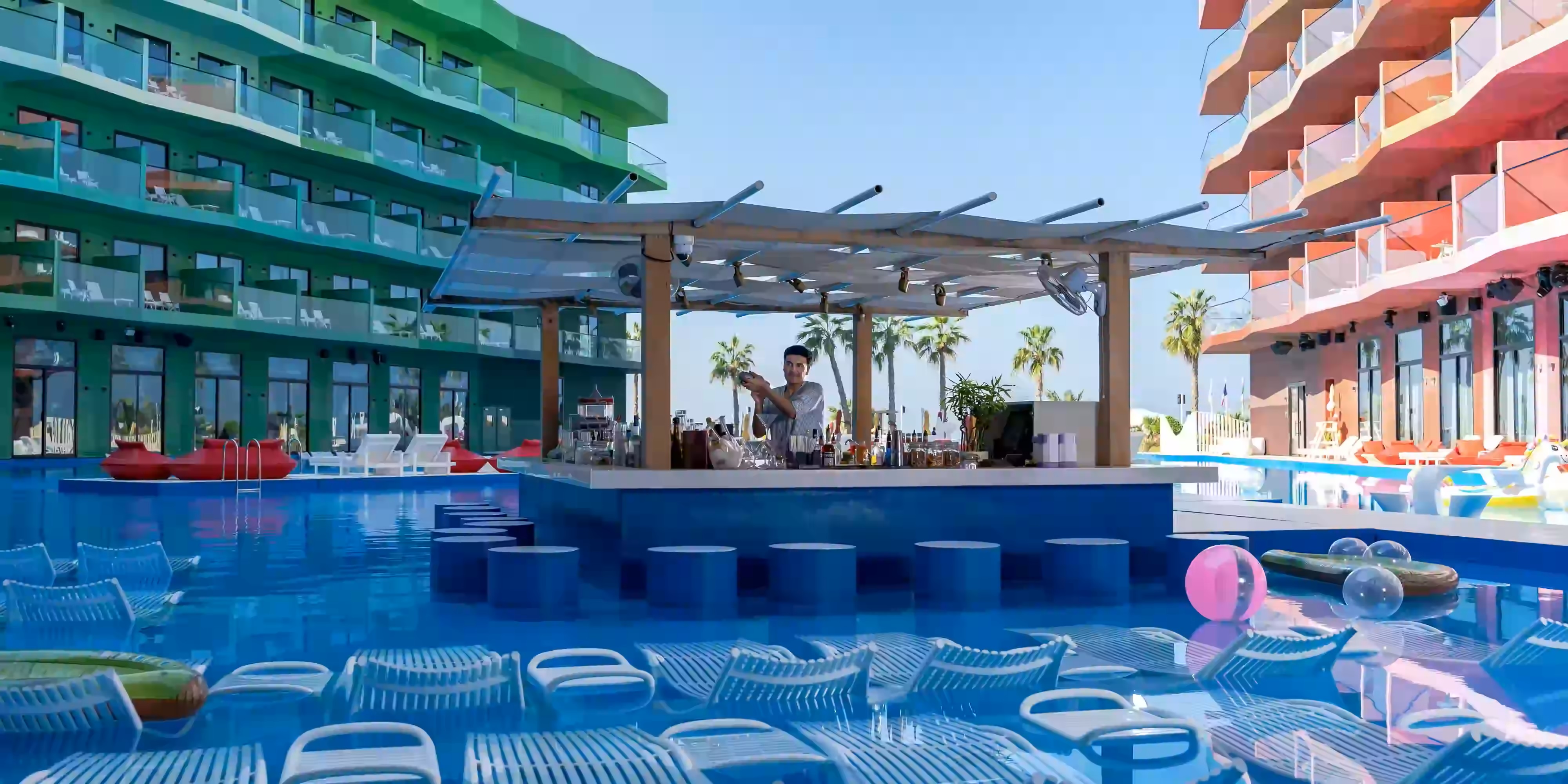 Voco Monaco Dubai pool bar
