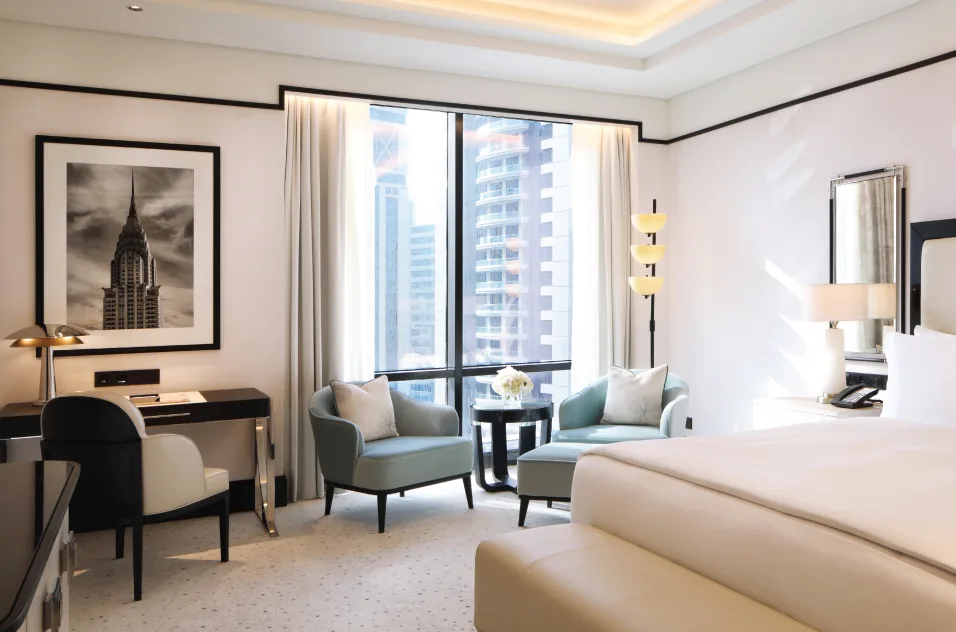 Waldorf Astoria Doha West Bay room