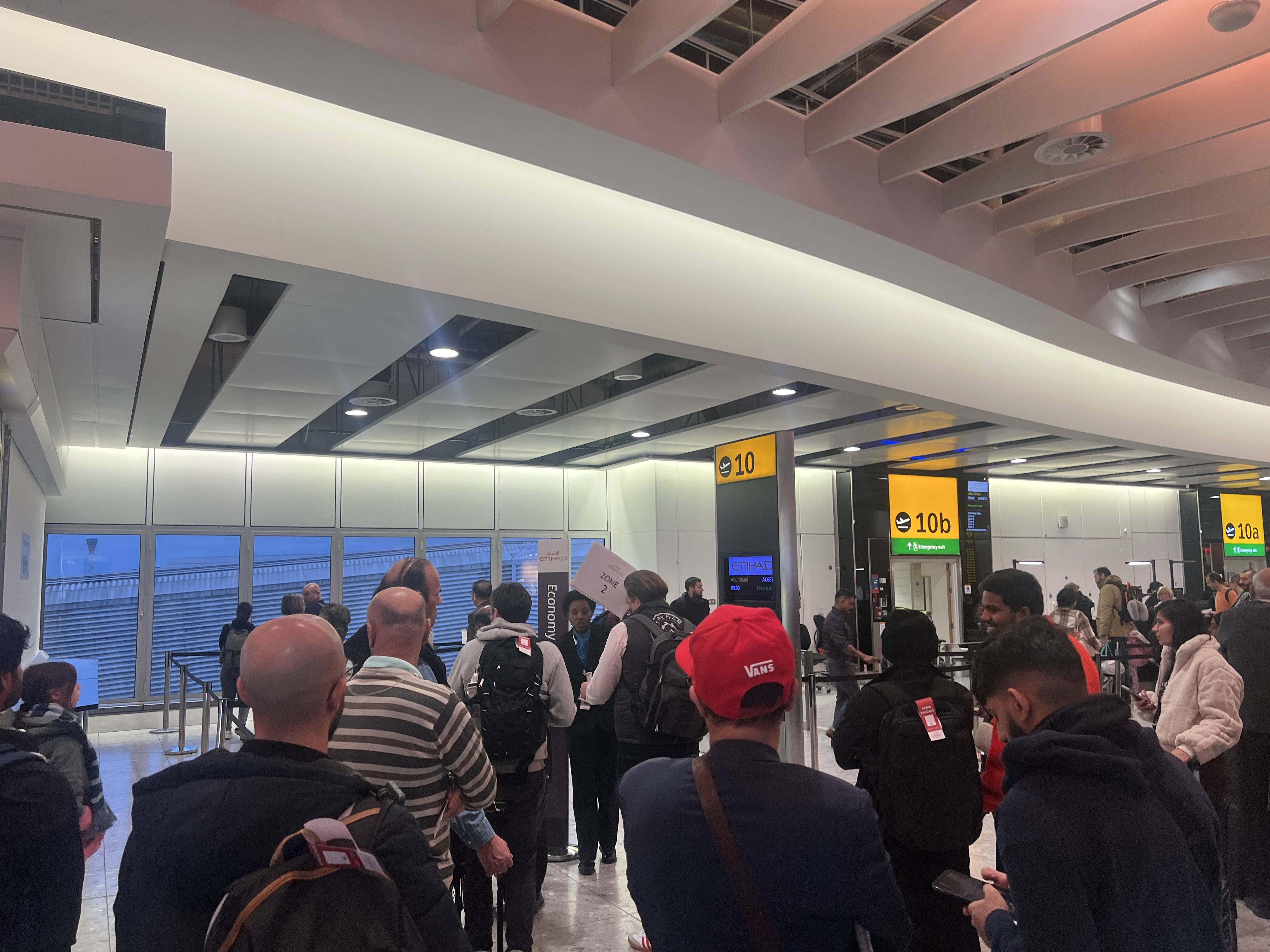LHR Etihad Airways Boarding Gate LHR Etihad Airways Boarding Gate