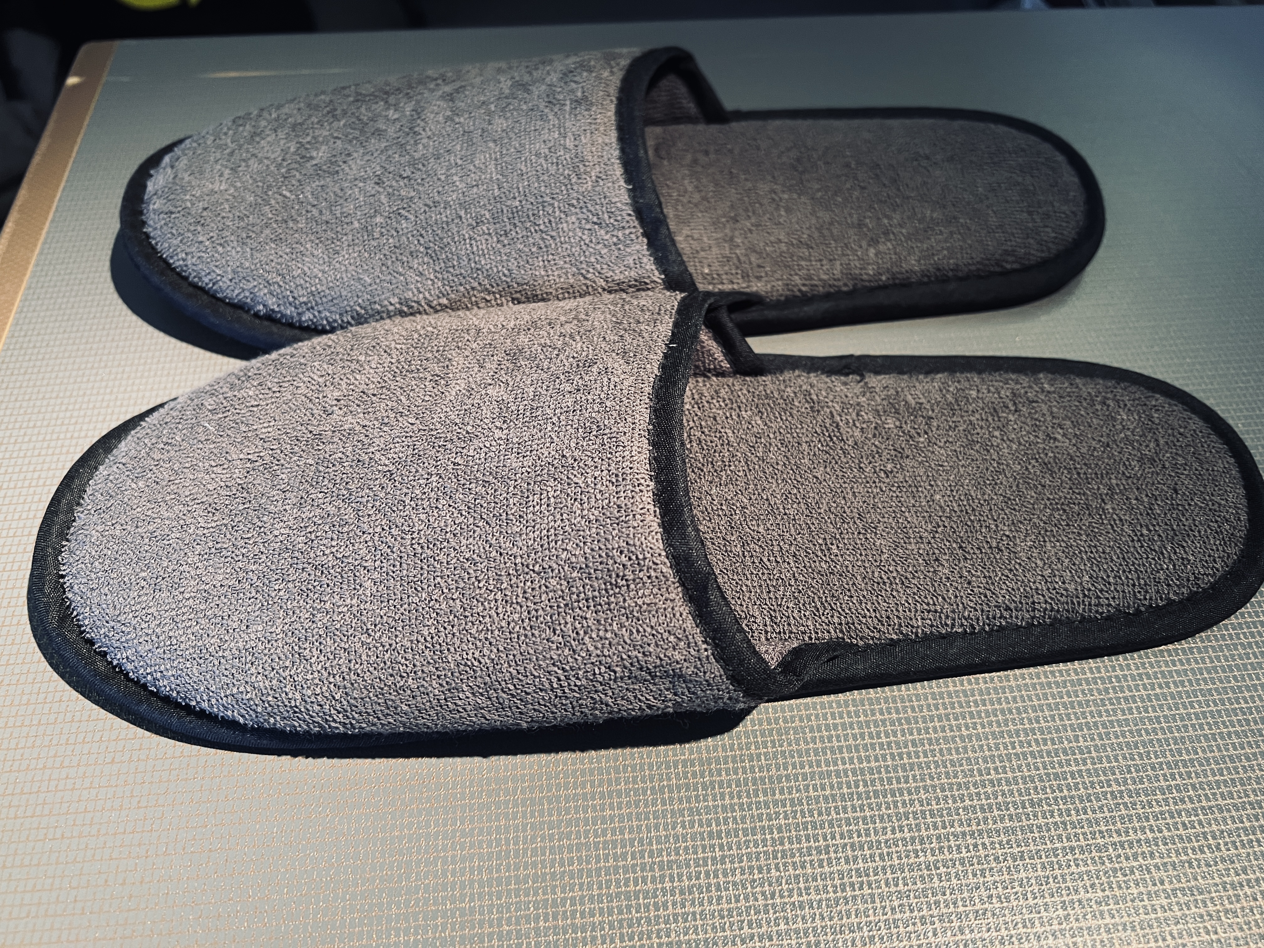 Singapore business 777 slippers Singapore business 777 slippers