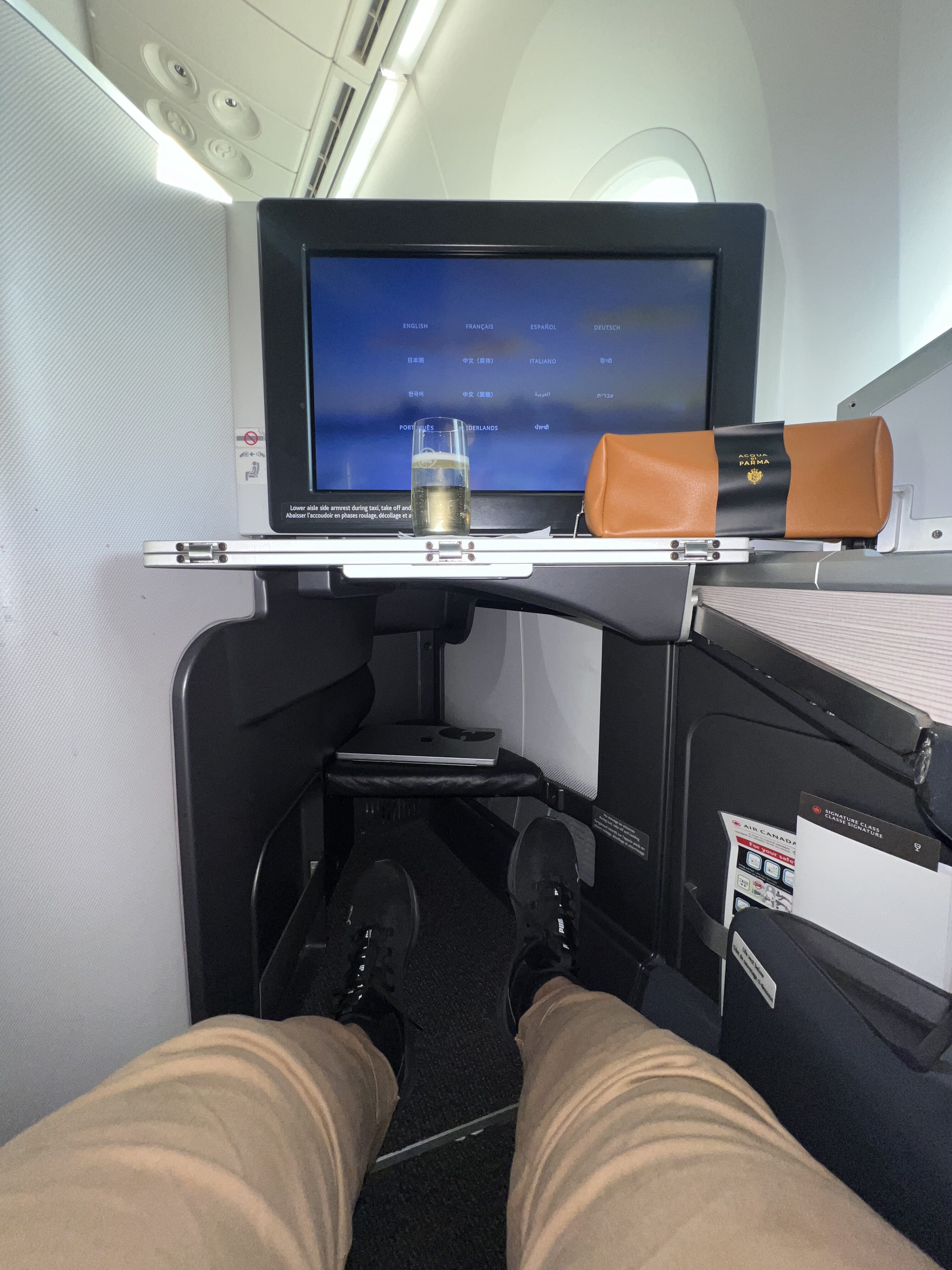 Air Canada business class footwell and space Air Canada business class footwell and space