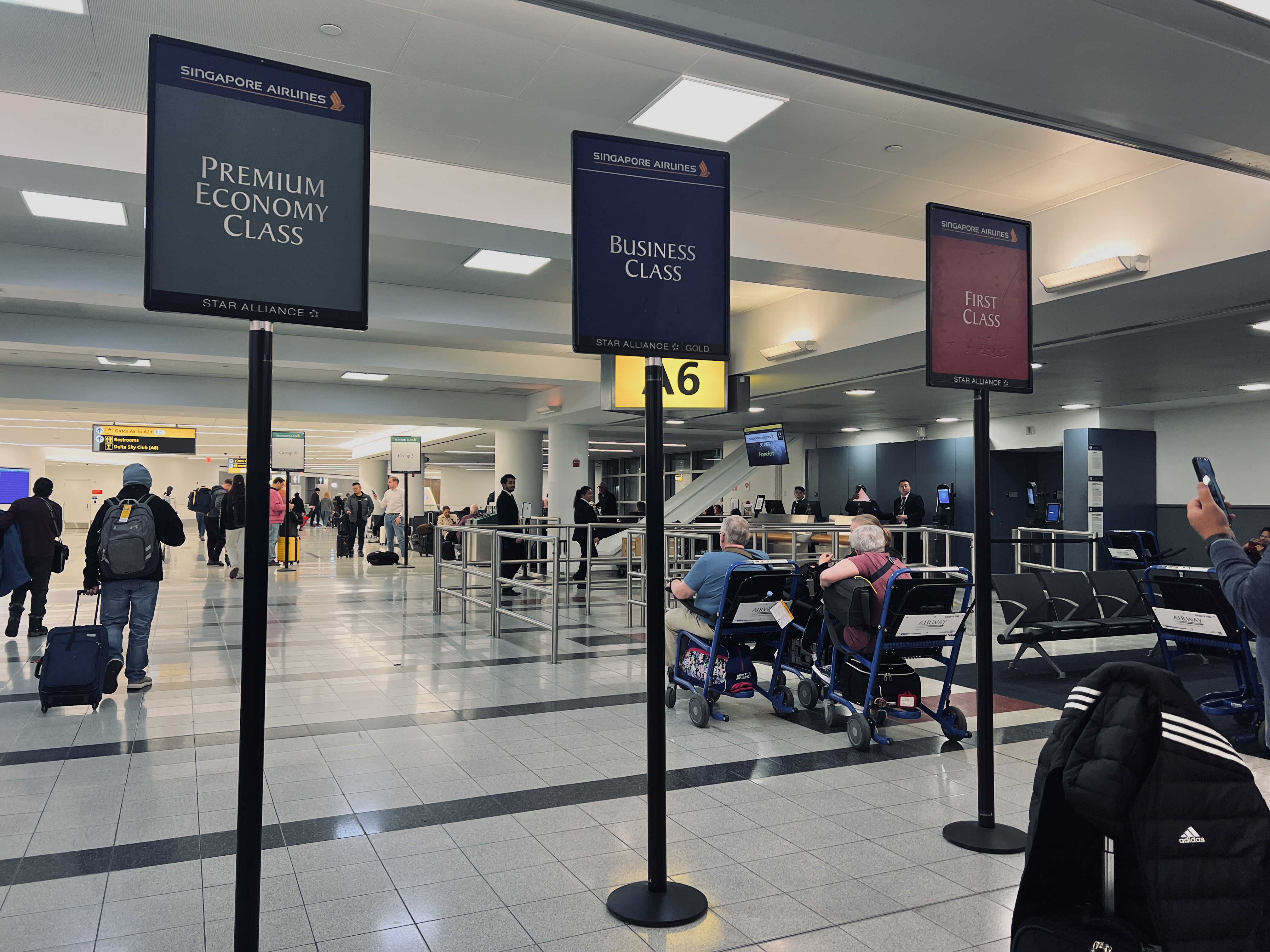 Boarding sections Singapore business JFK Boarding sections Singapore business JFK