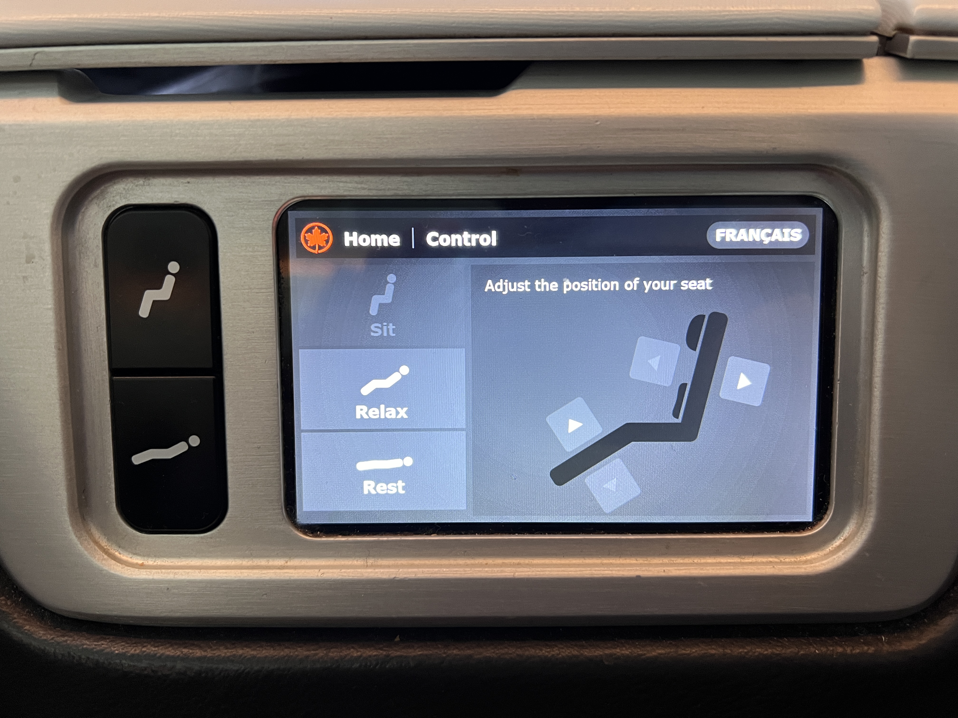 Air Canada business class seat controls Air Canada business class seat controls