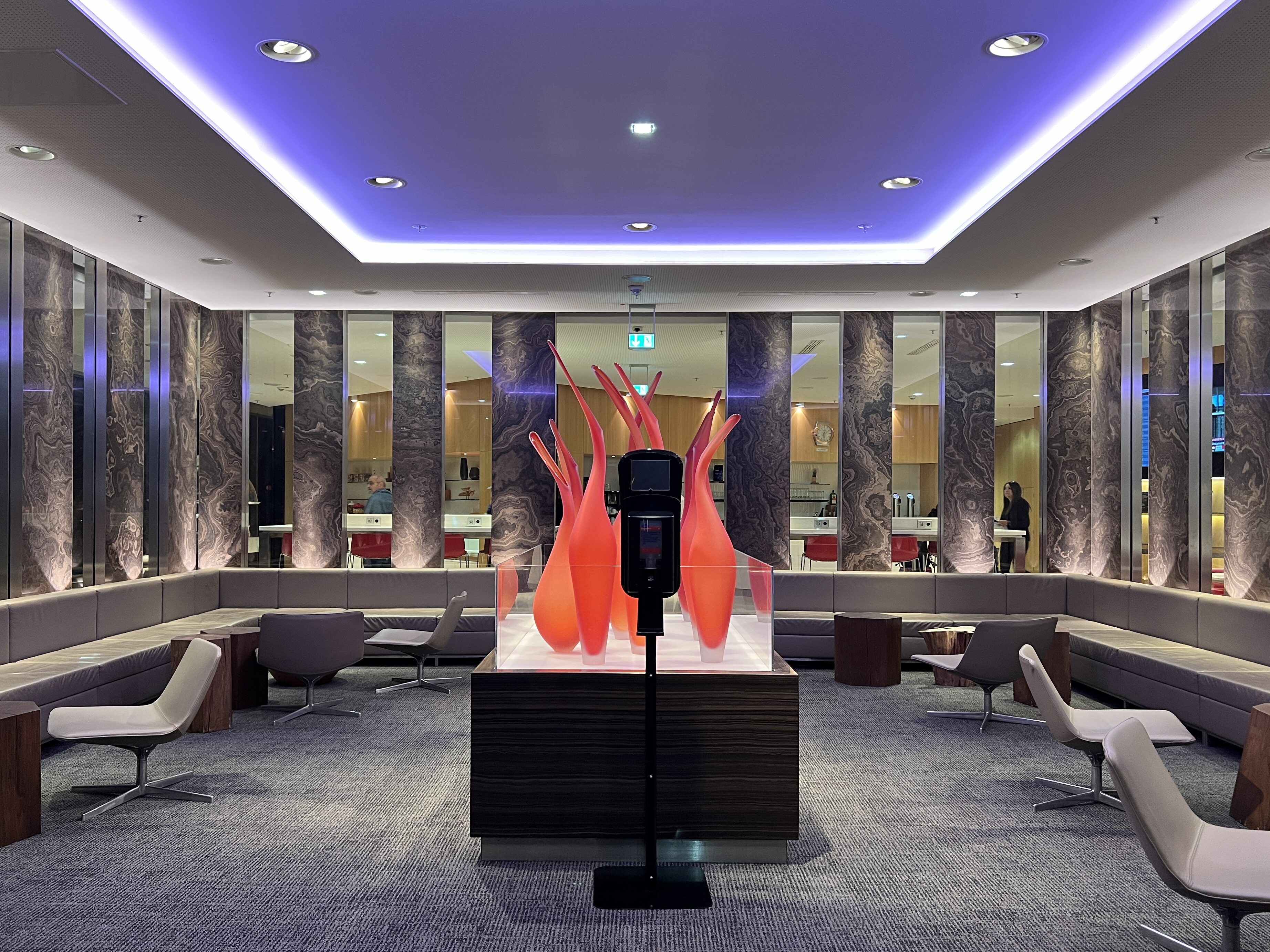 Air Canada business Maple Leaf Lounge Frankfurt center seating and art Air Canada business Maple Leaf Lounge Frankfurt center seating and art