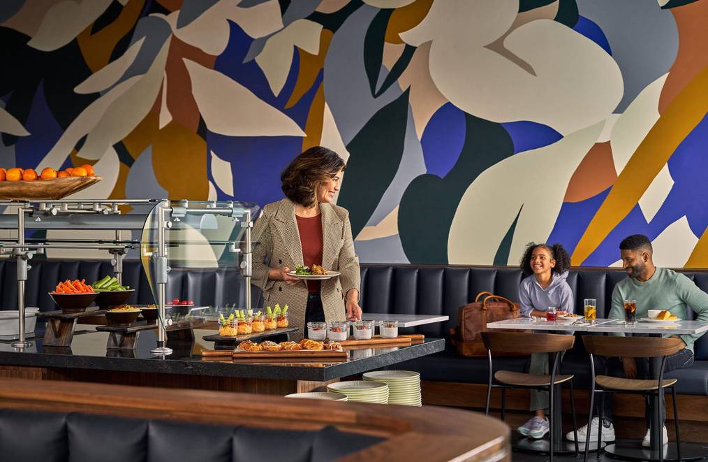 Centurion Lounge ATL Lifestyle Dining