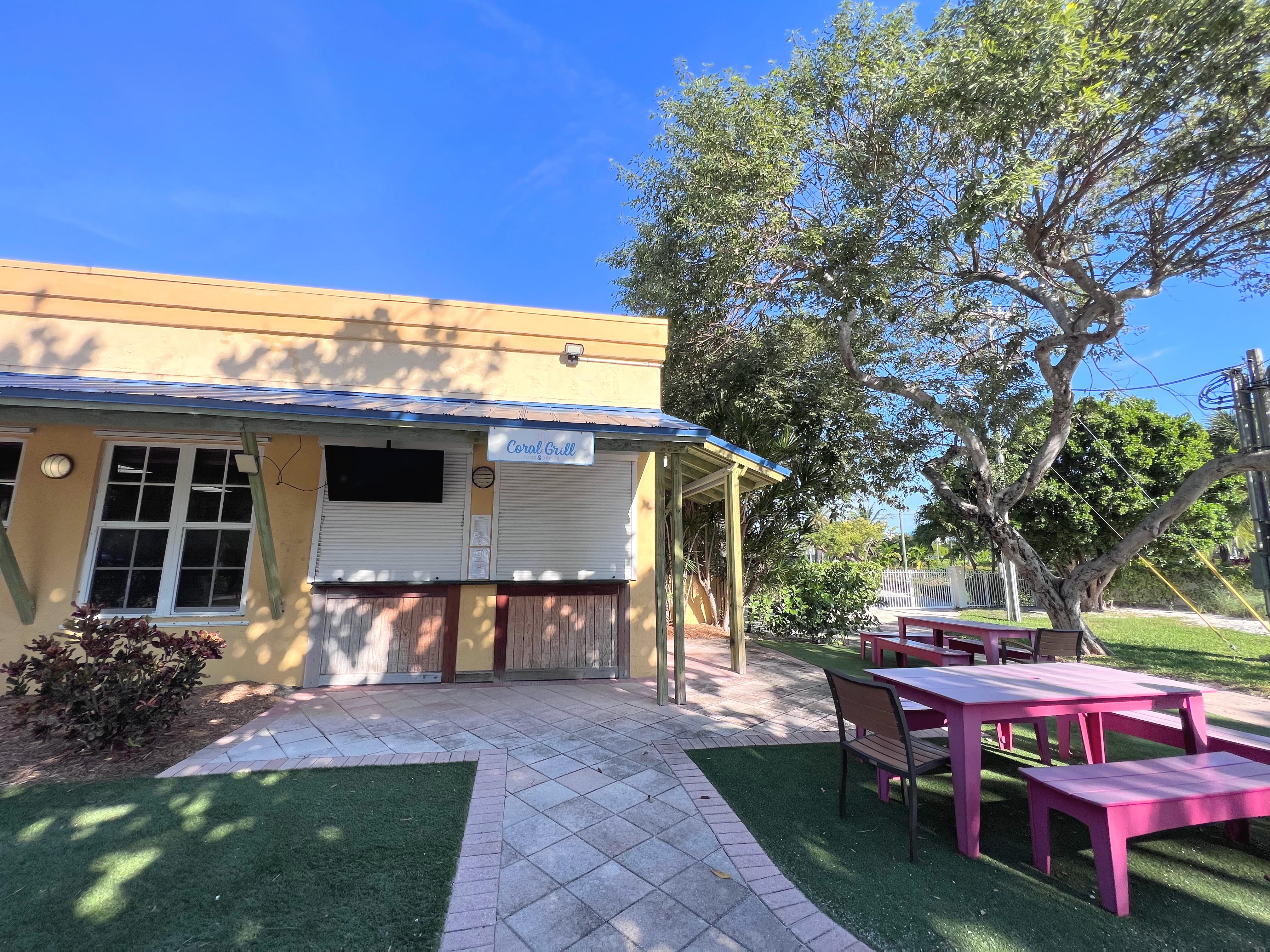 Coral Grill at Hawks Cay Resort