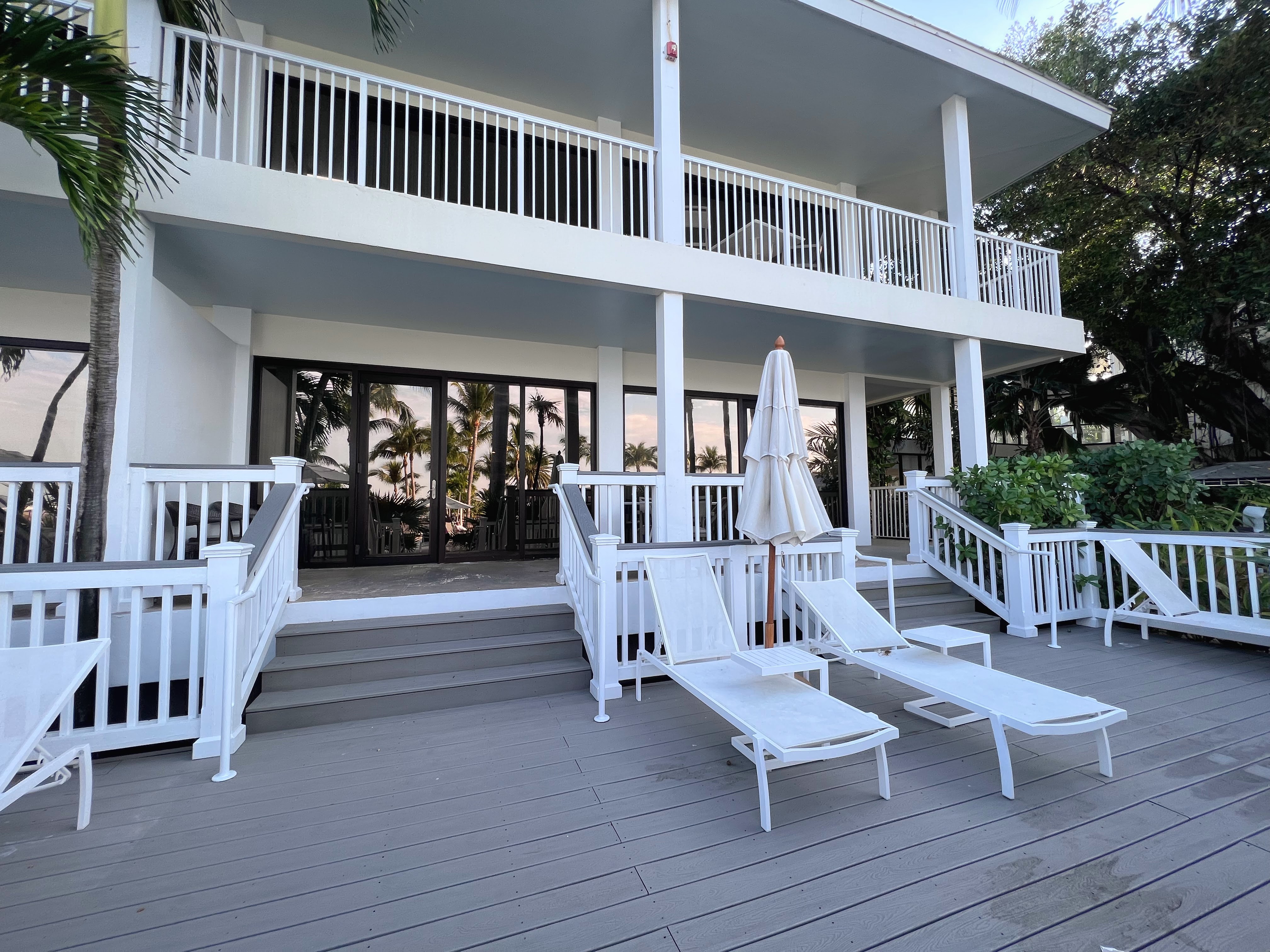 Hawks Cay Resort Captain Suite deck