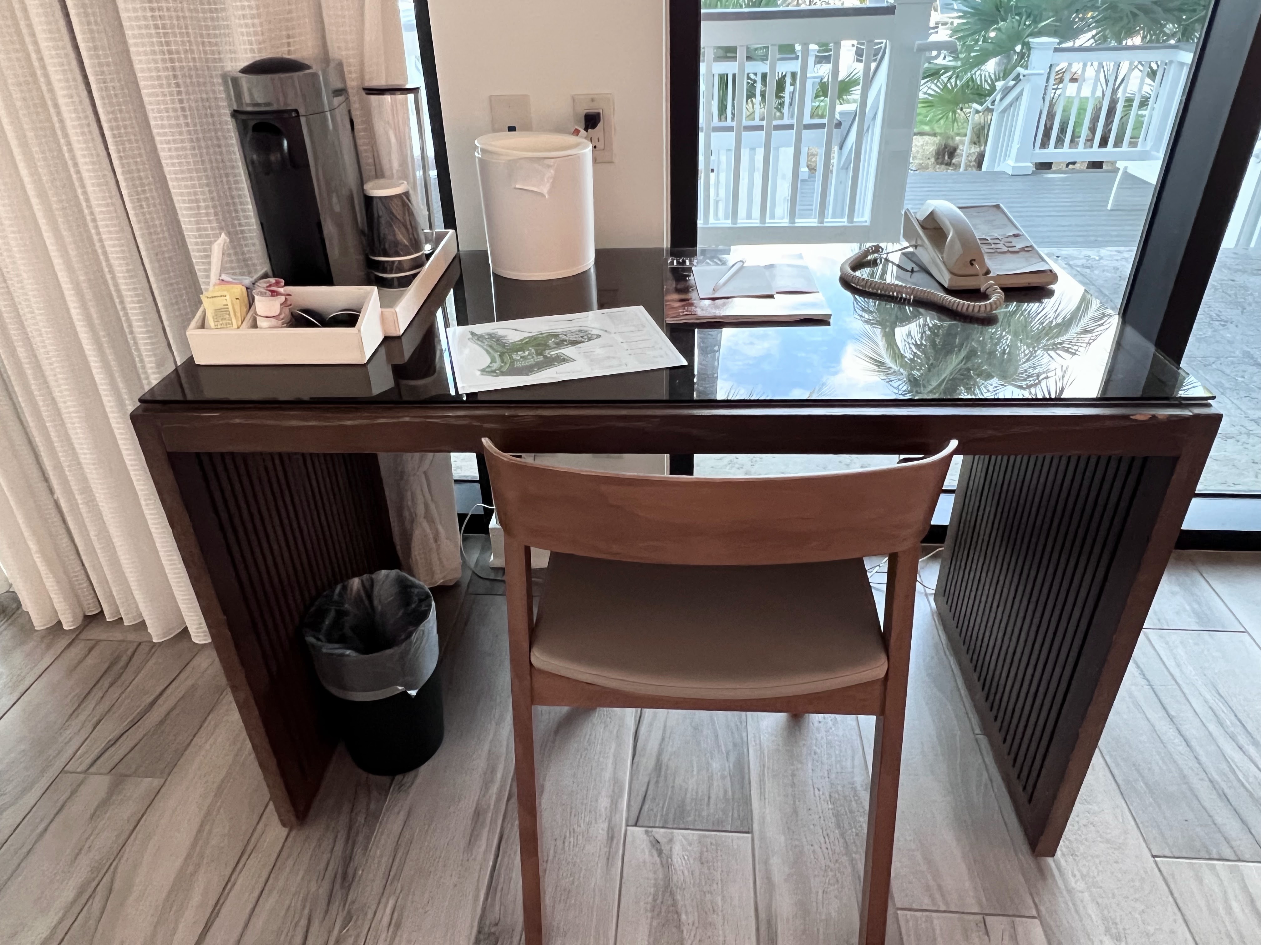Hawks Cay Resort guest room desk