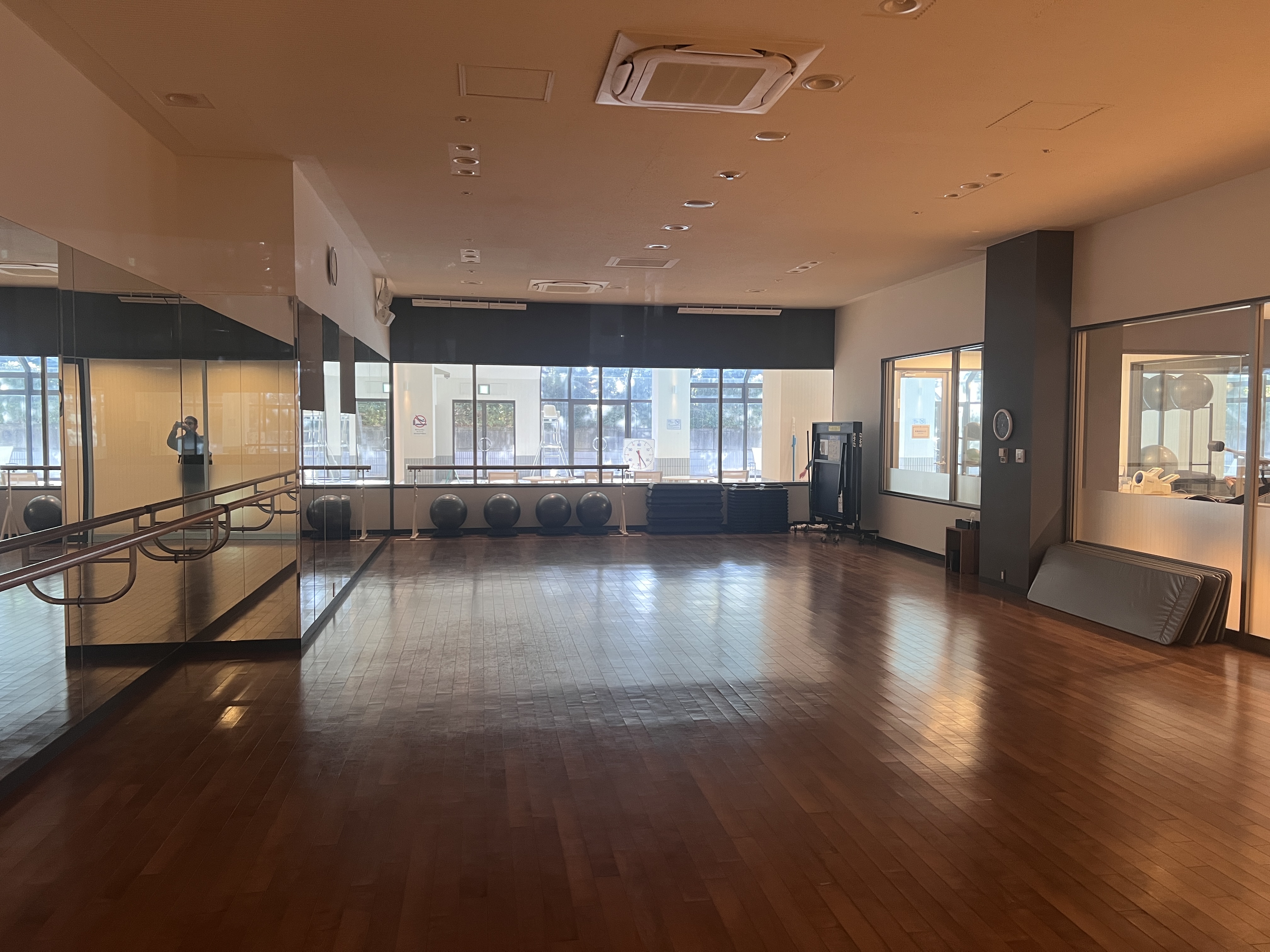 Hilton Tokyo Bay fitness room Hilton Tokyo Bay fitness room