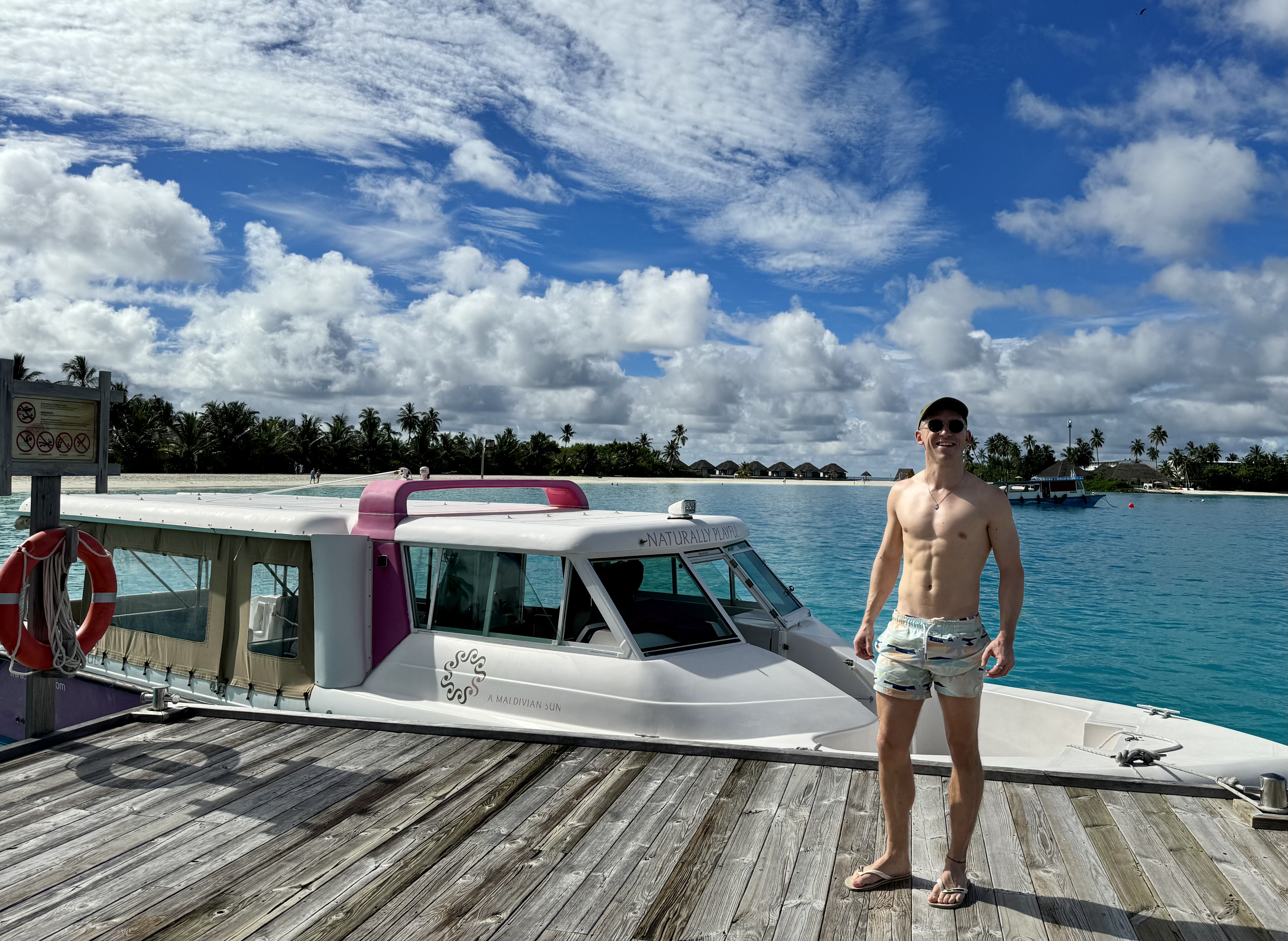 Iru Veli boat