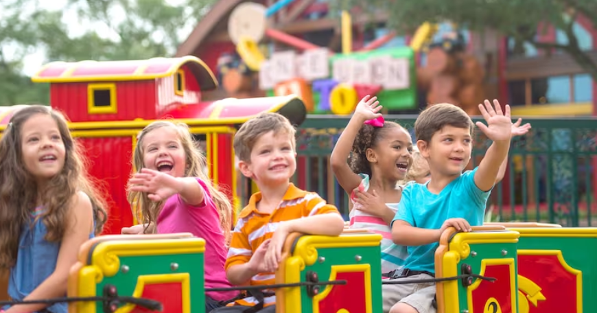 Marketplace Train Express at Disney Springs