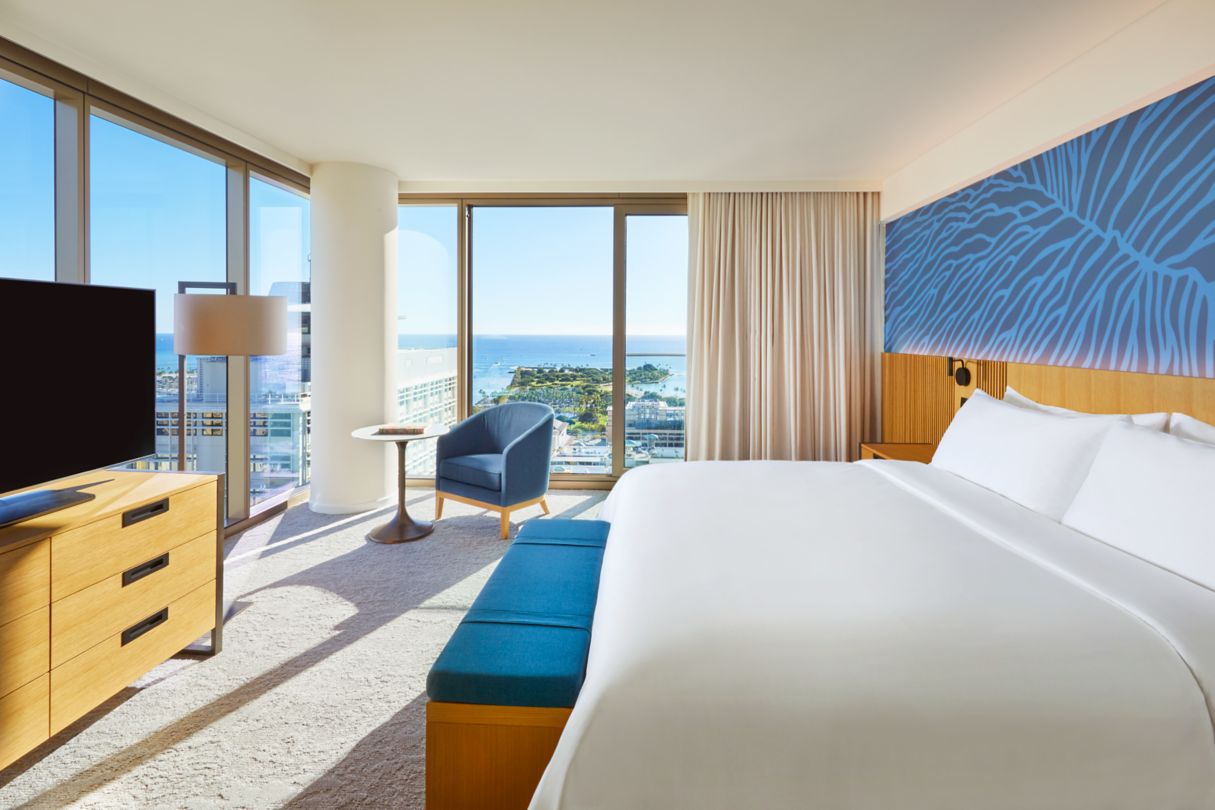 Renaissance Honolulu guest room Renaissance Honolulu guest room