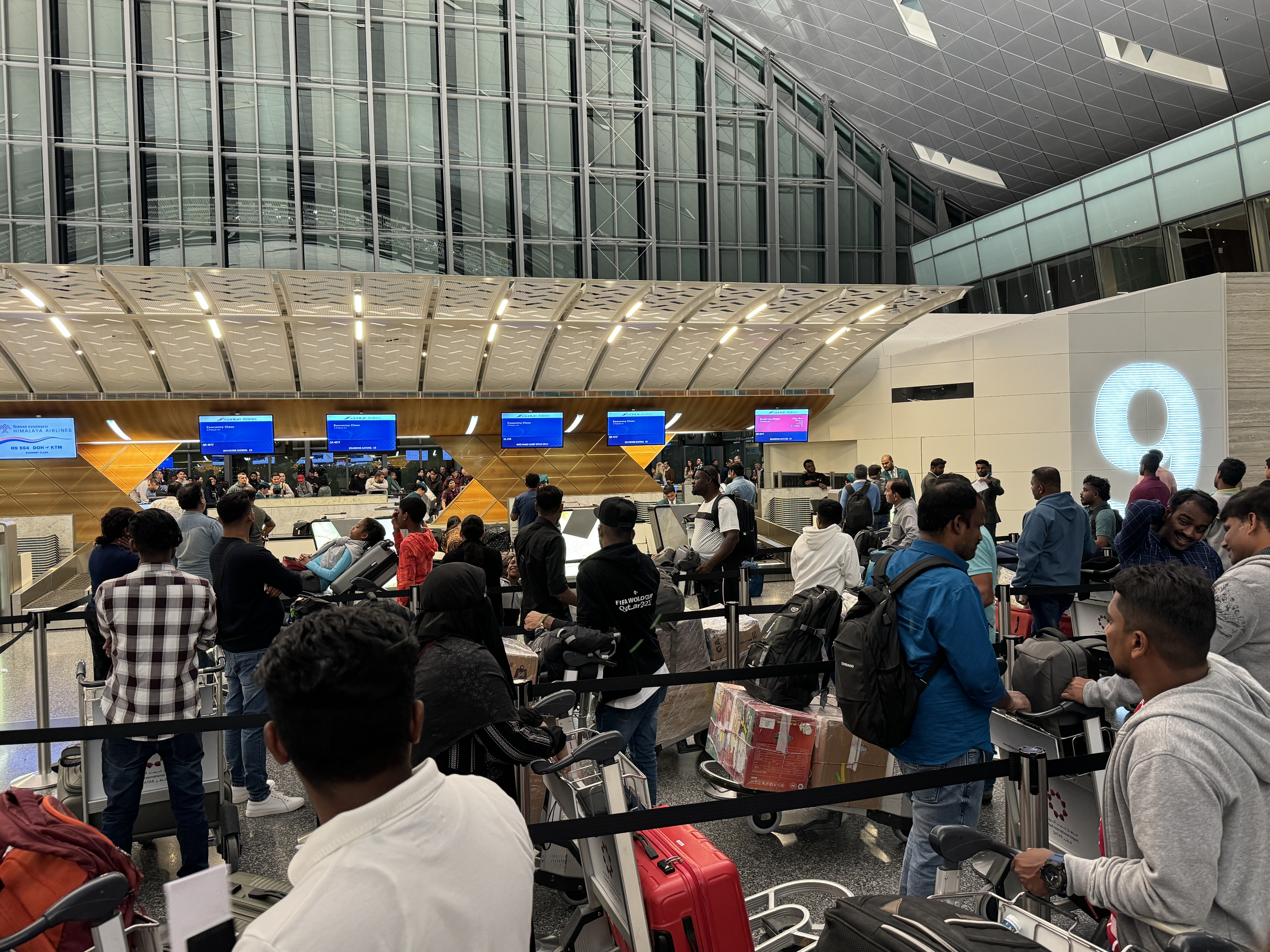 SriLankan check in DOH