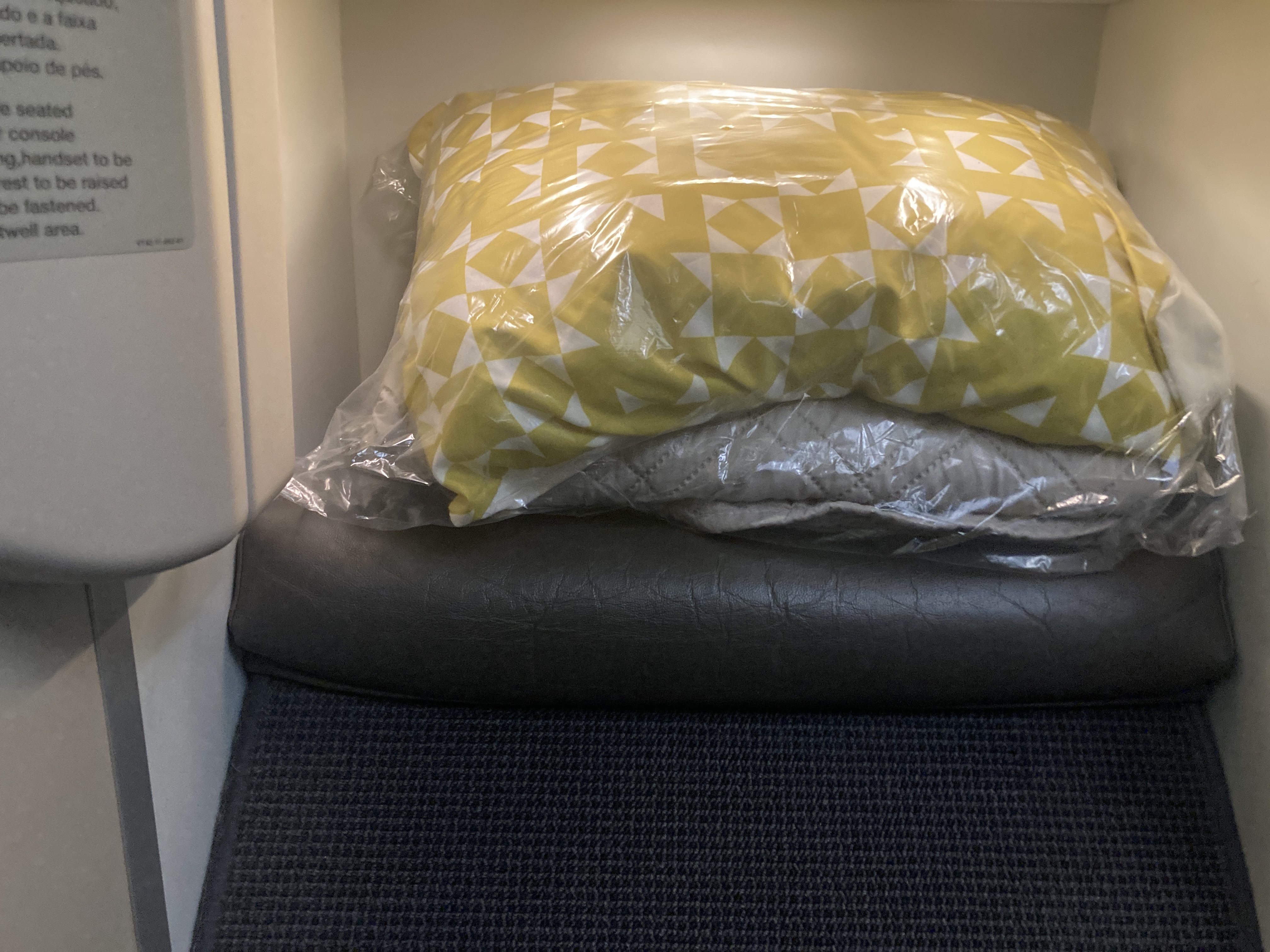 TAP Air Portugal A321LR neo business class EWR LIS bedding in foot well TAP Air Portugal A321LR neo business class EWR LIS bedding in foot well