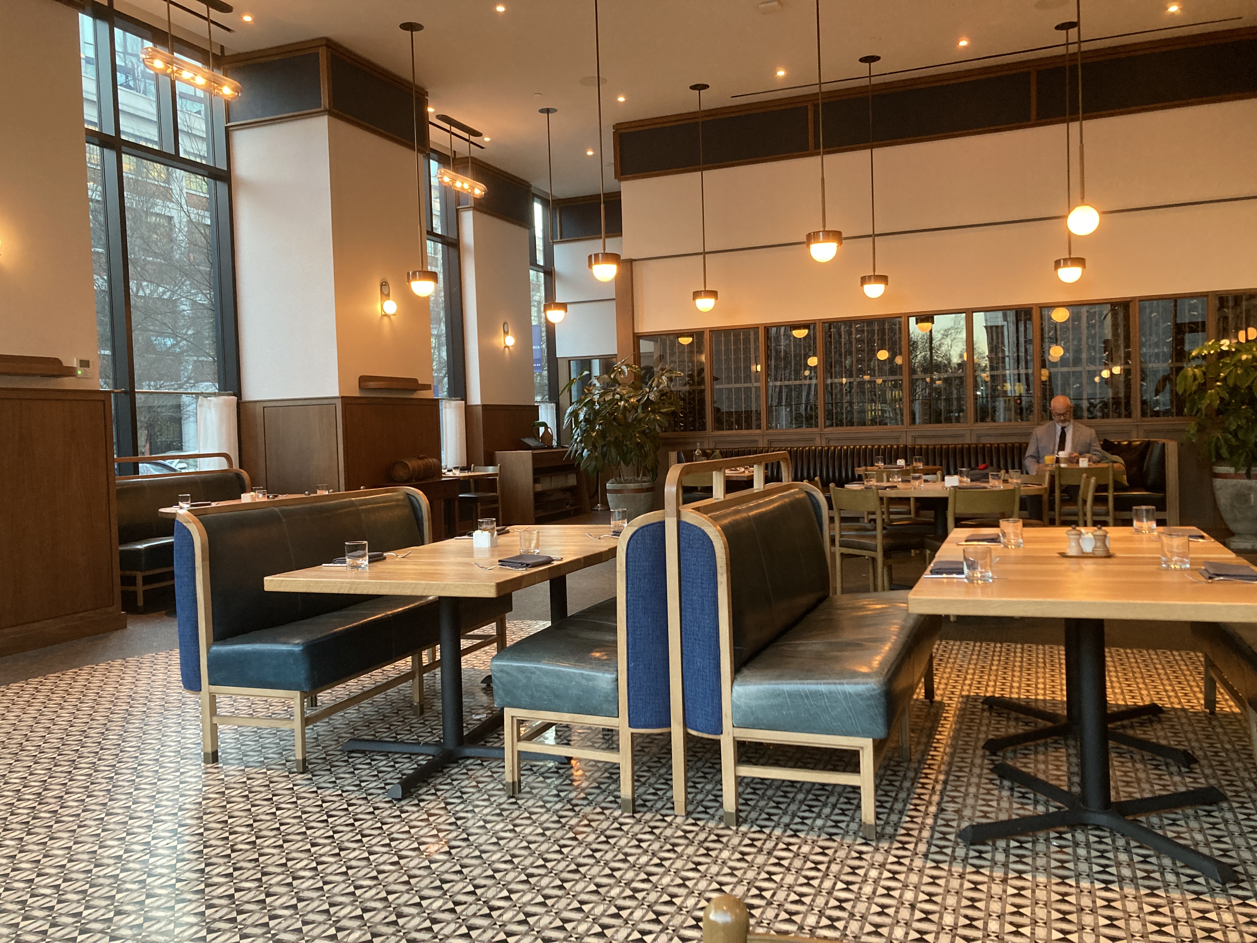 Thompson Washington DC restaurant tables
