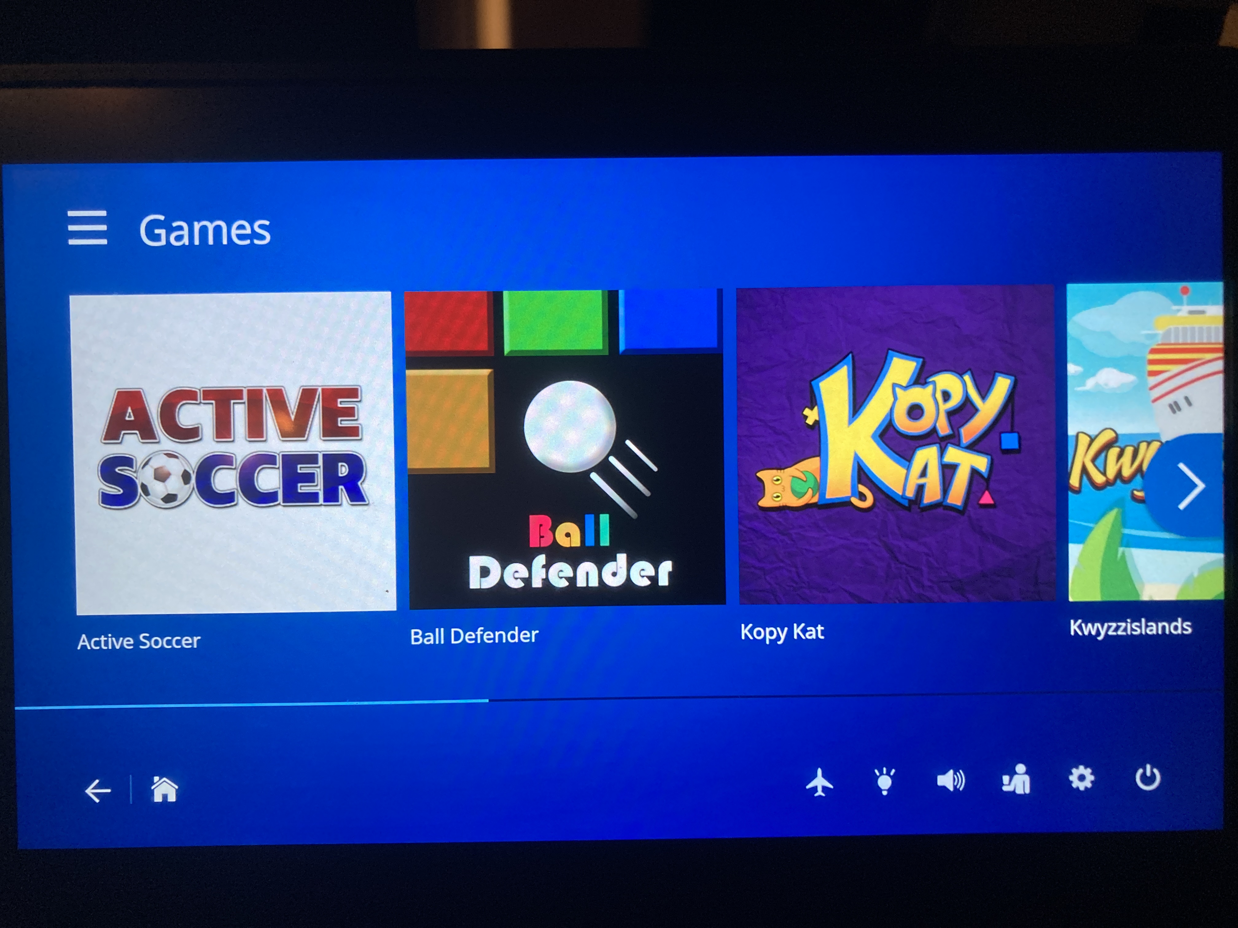 United Boeing 777 200 personal entertainment system games United Boeing 777 200 personal entertainment system games
