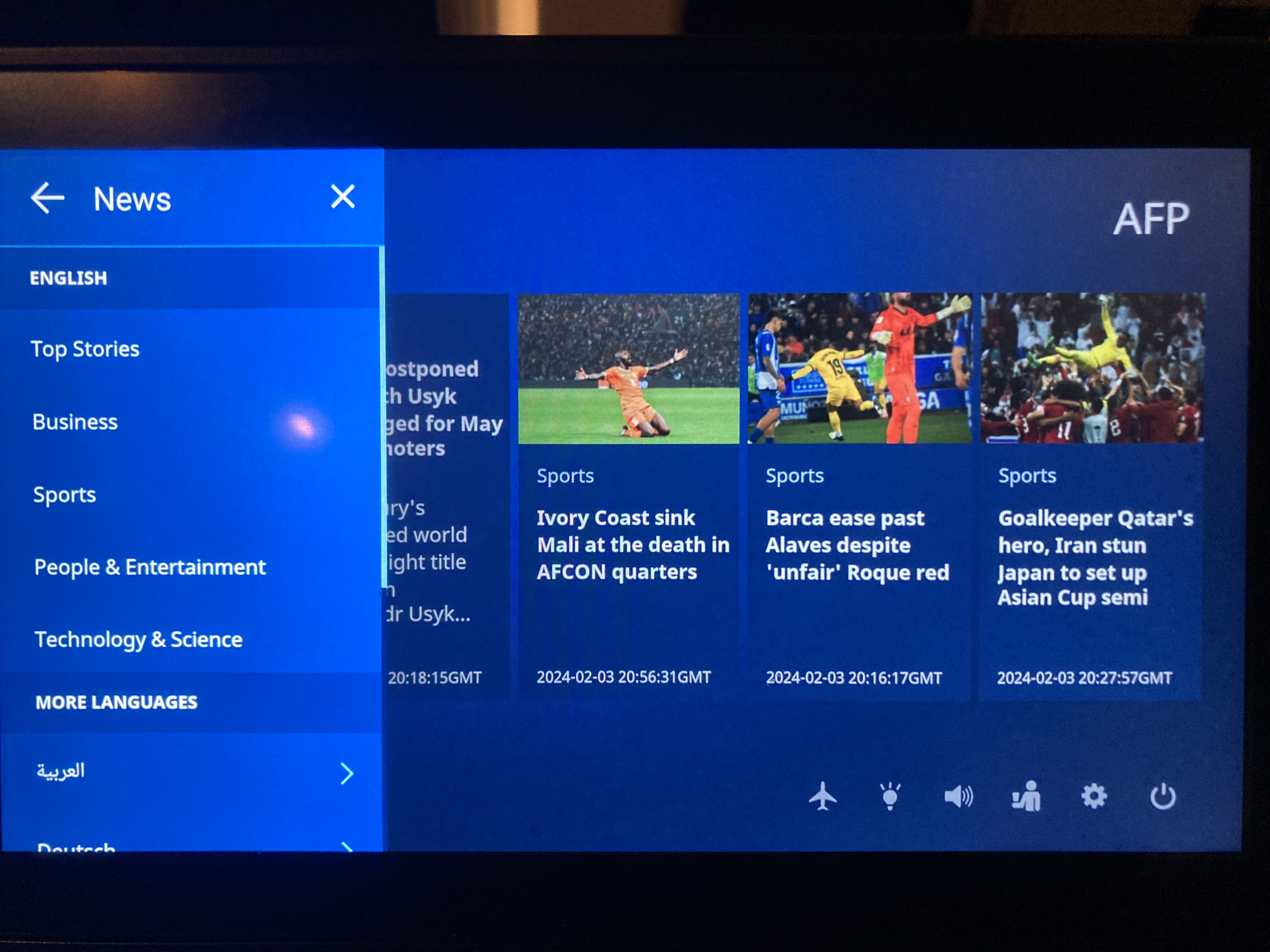 United Boeing 777 200 personal entertainment system news United Boeing 777 200 personal entertainment system news