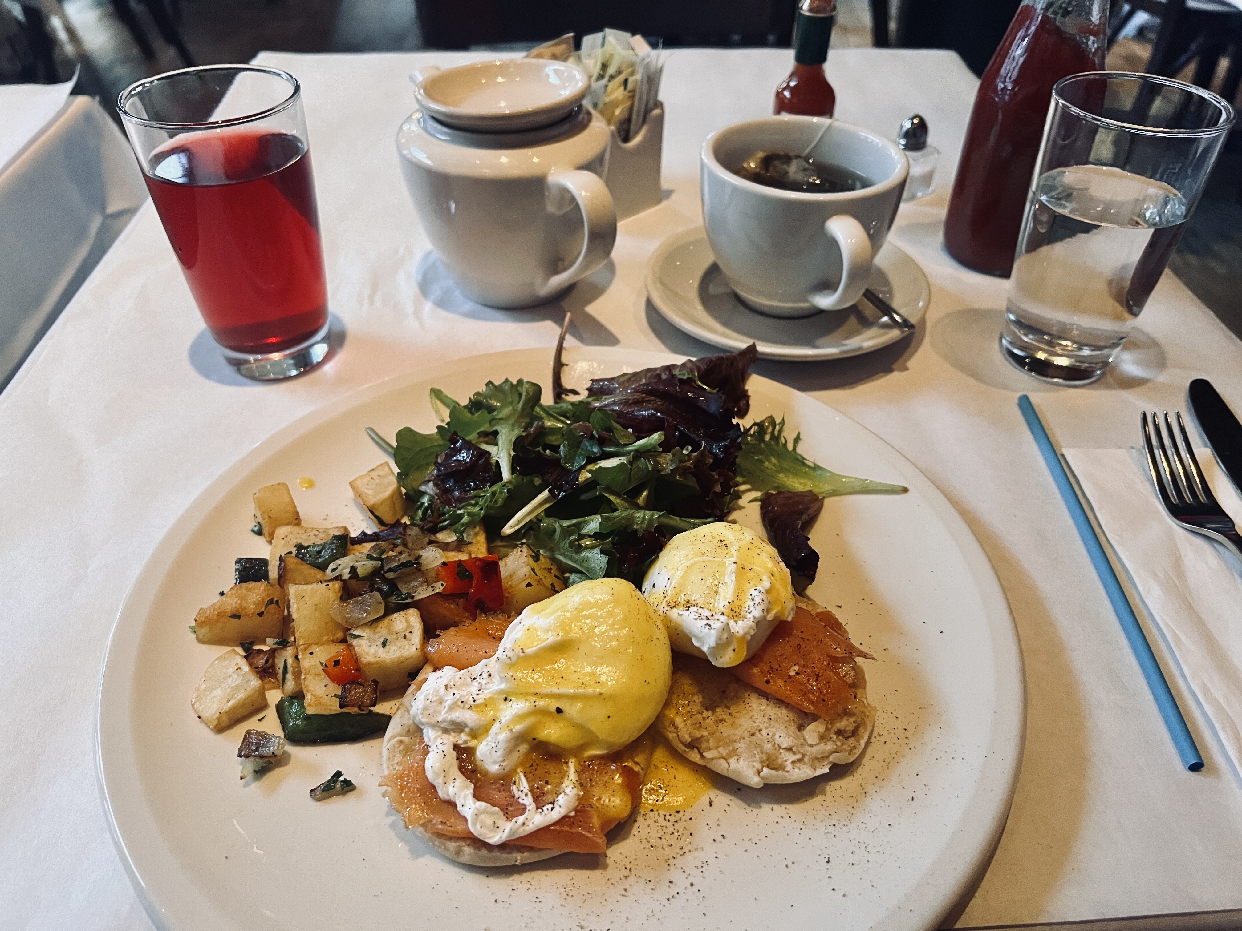 Dream Midtown breakfast salmon Dream Midtown breakfast salmon
