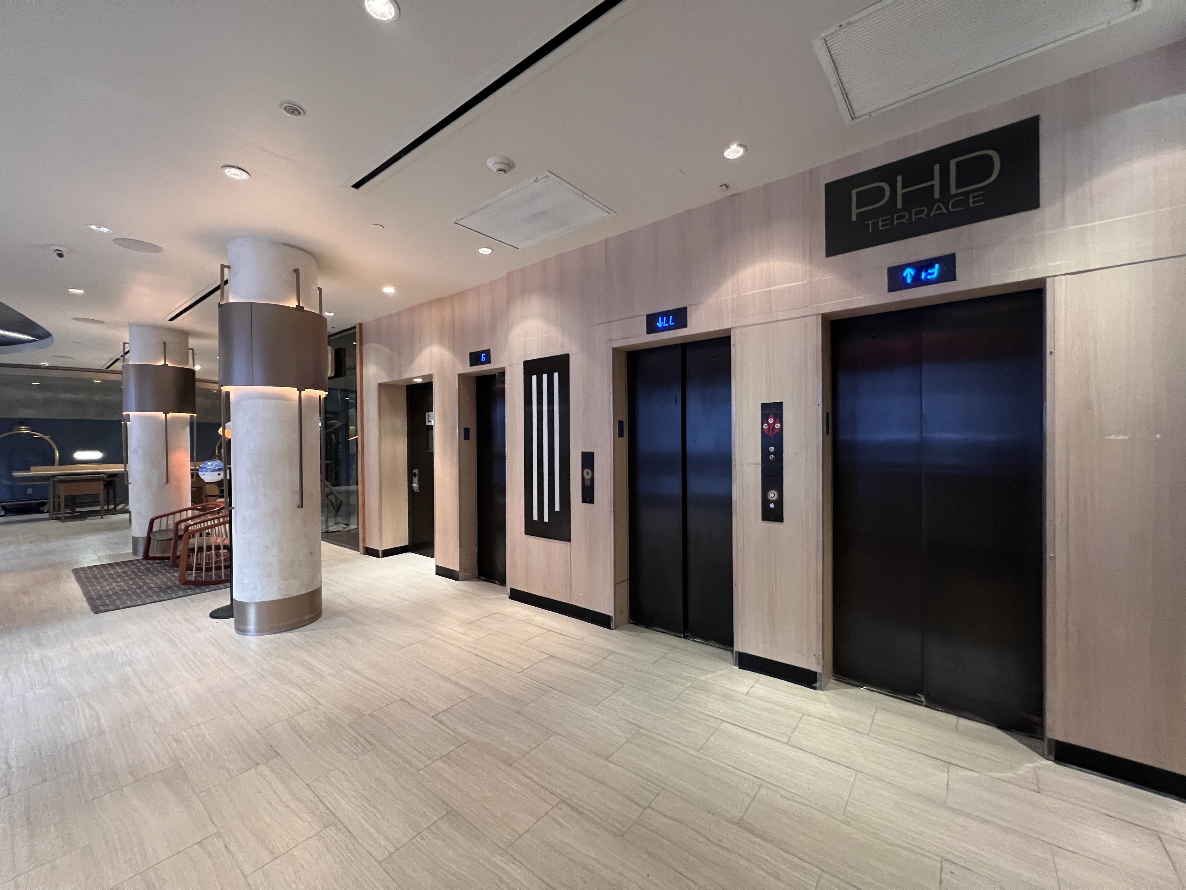 Hyatt Dream Midtown lobby elevator Hyatt Dream Midtown lobby elevator