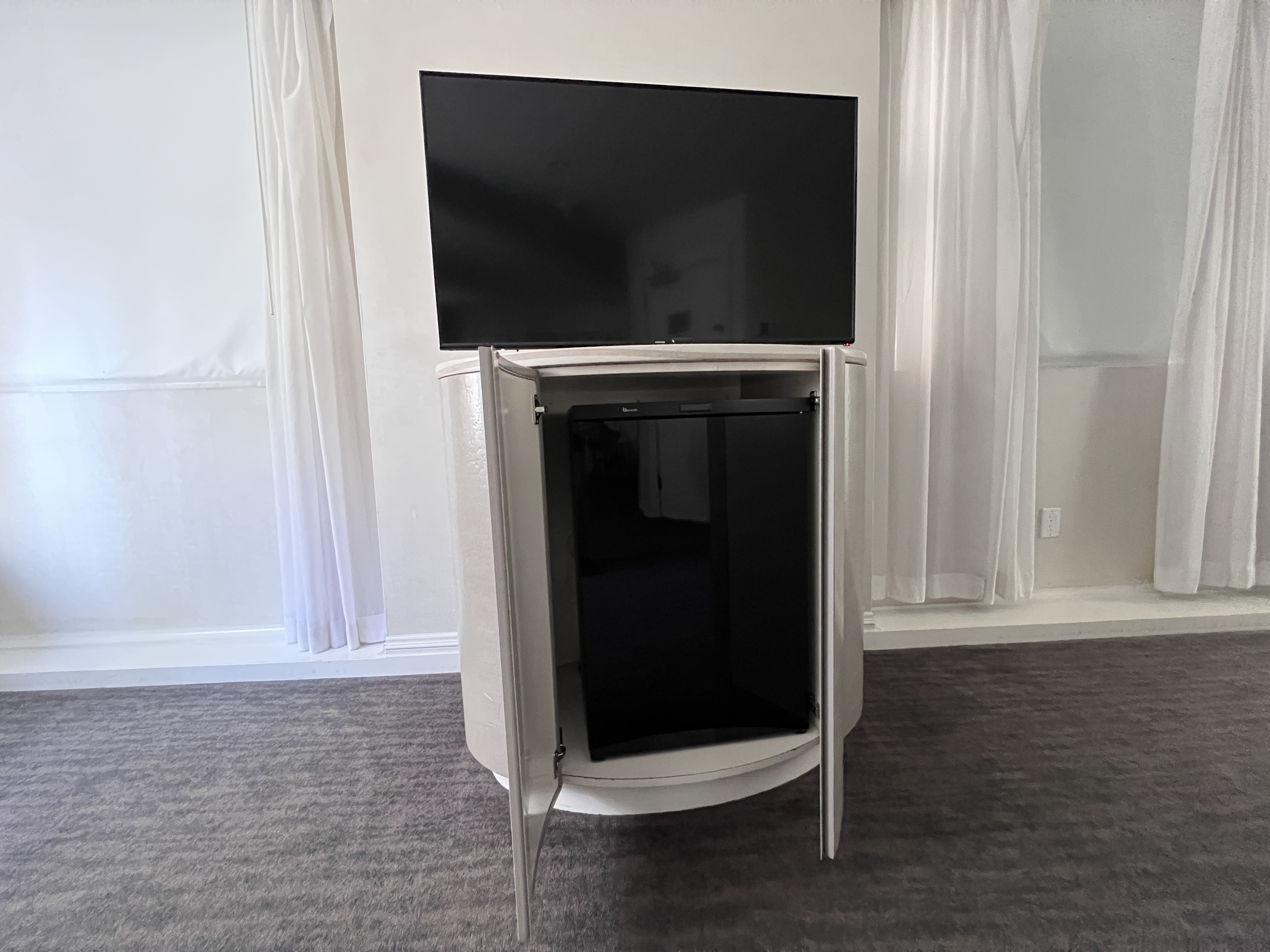 Hyatt Dream Midtown room tv and refrigerator Hyatt Dream Midtown room tv and refrigerator