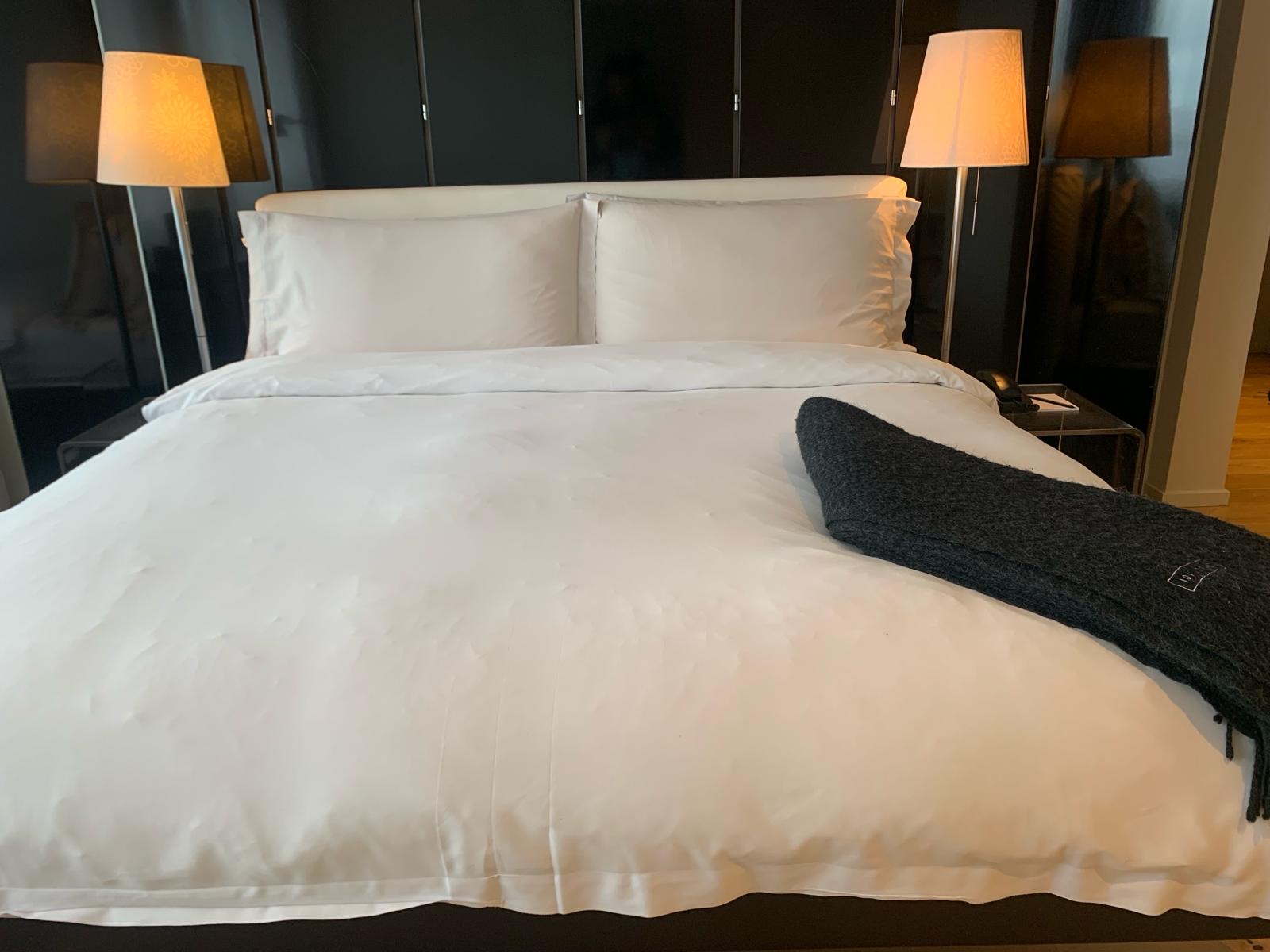 101 Hotel Reykjavik bed