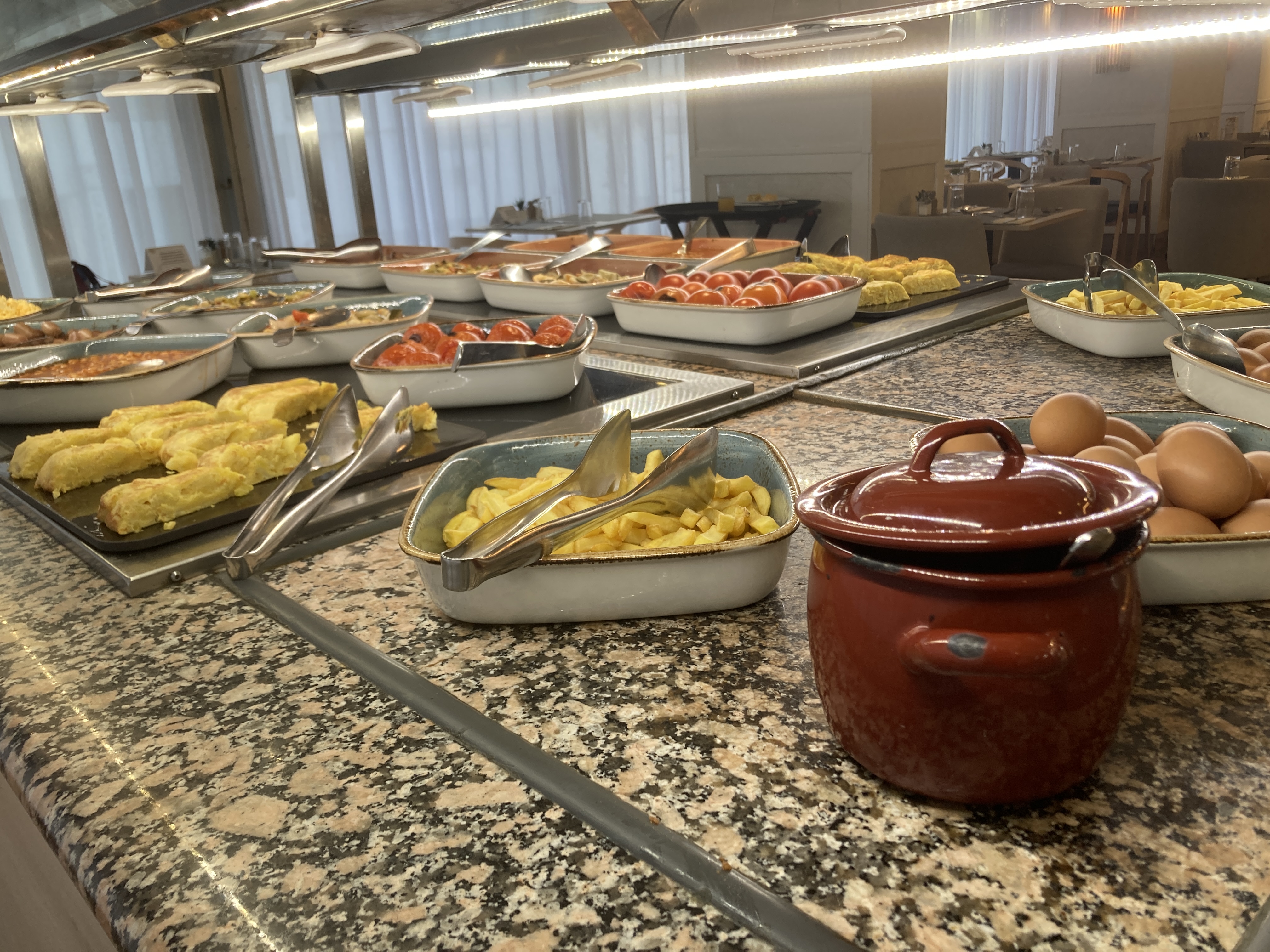 AluaSoul Costa Malaga Terra restaurant breakfast hot foods