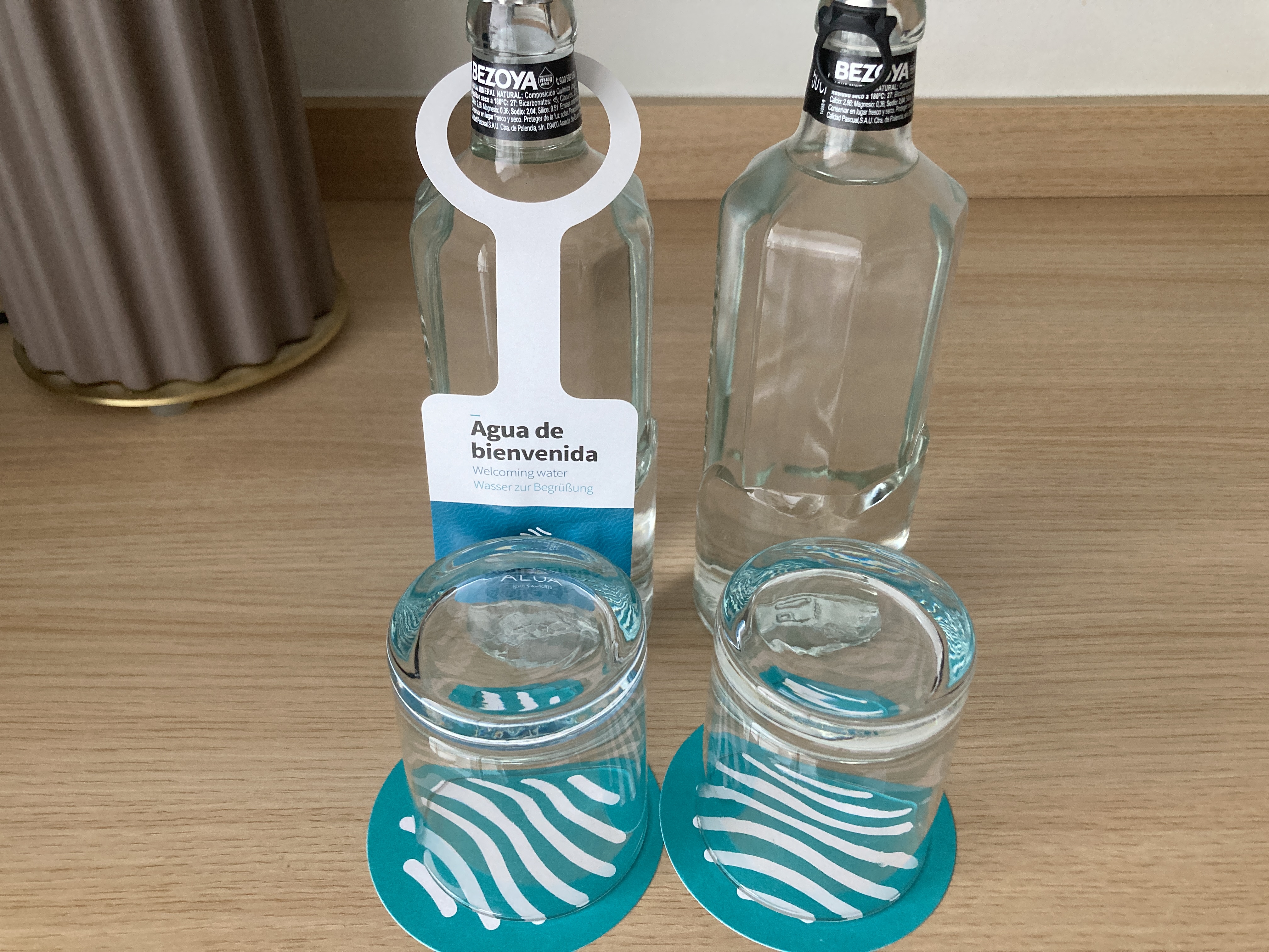 AluaSoul Costa Malaga bedroom water and glasses
