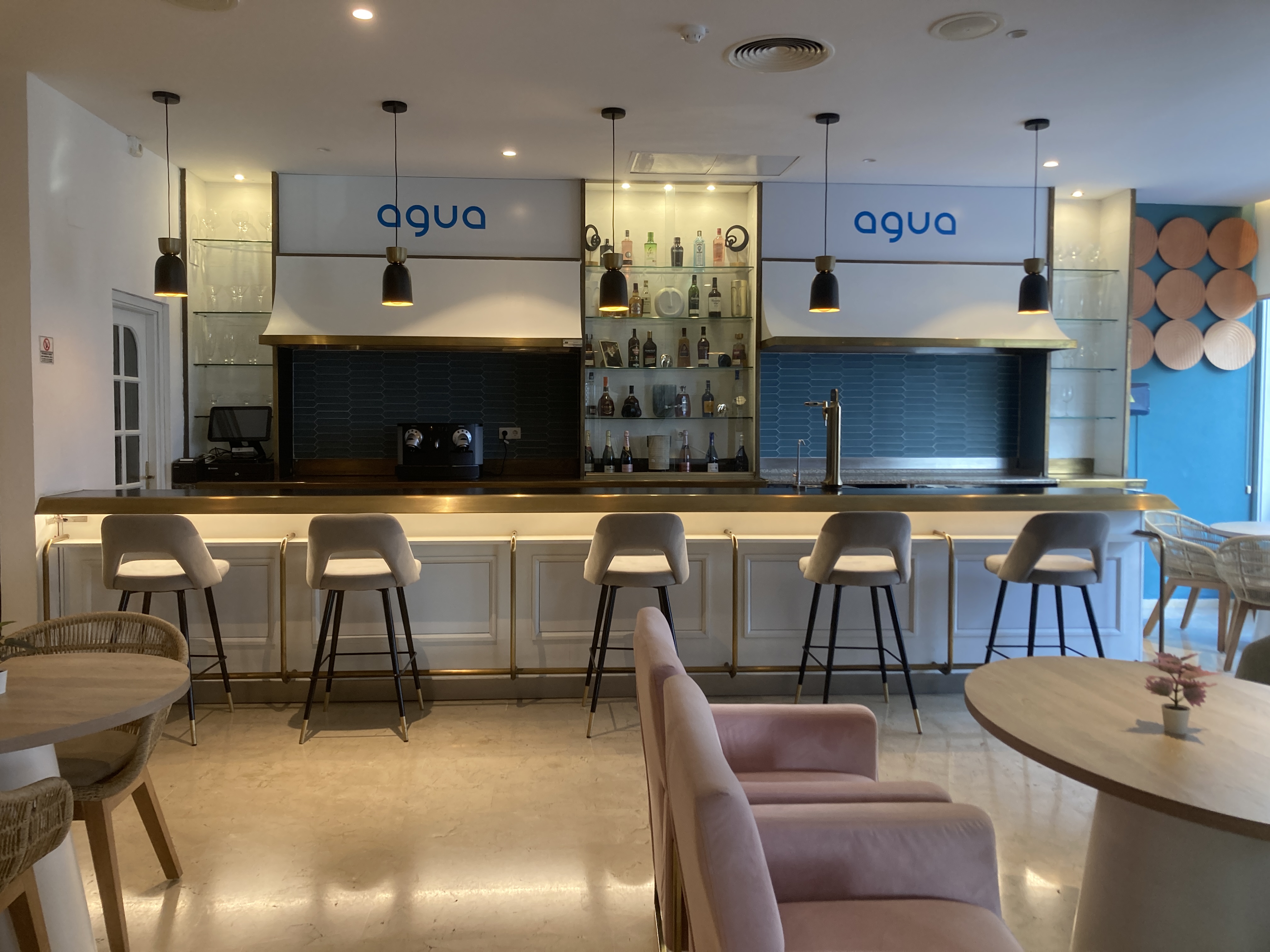 AluaSoul Costa Malaga lobby bar