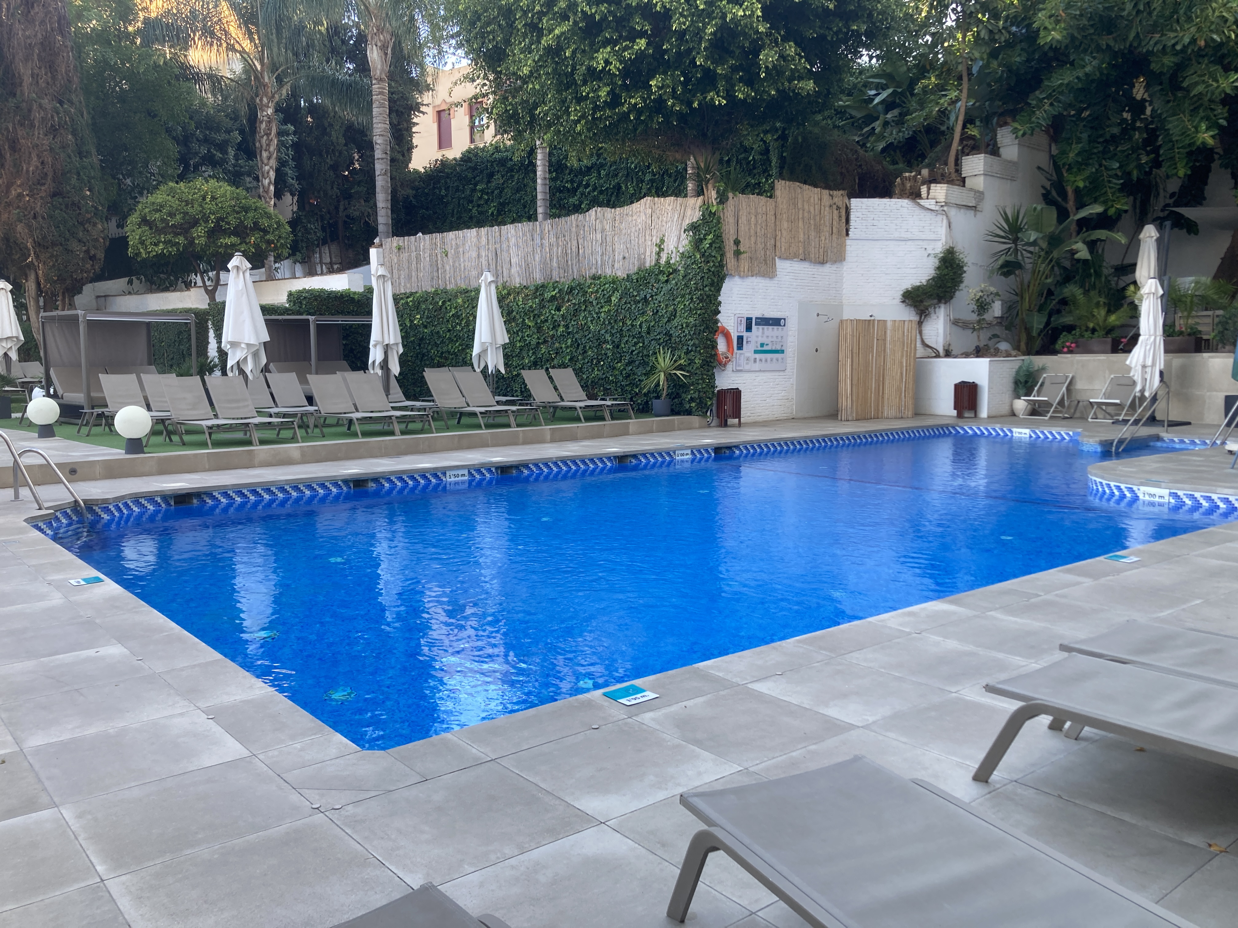 AluaSoul Costa Malaga pool
