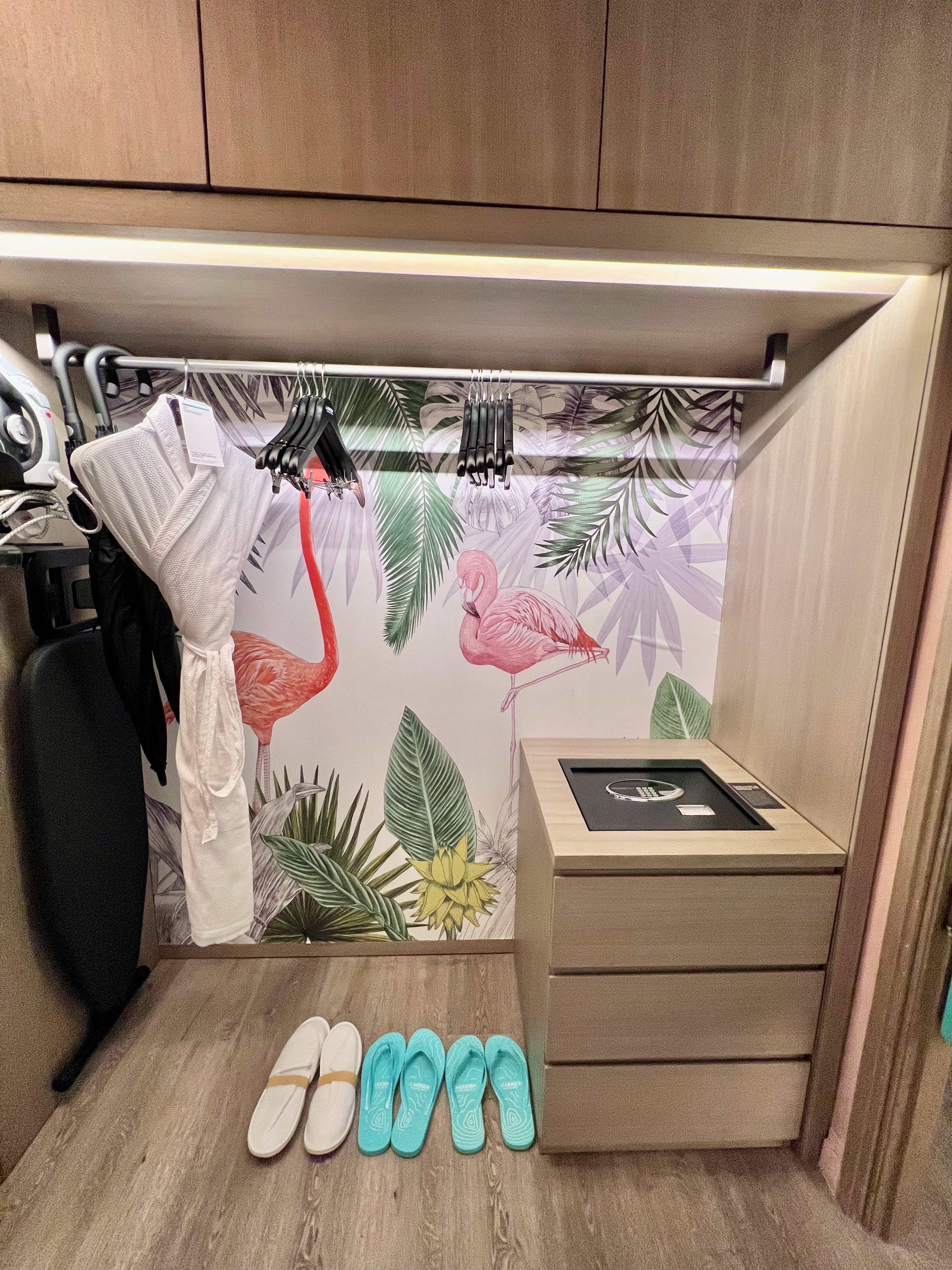 Closet at Le Meridien Maldives