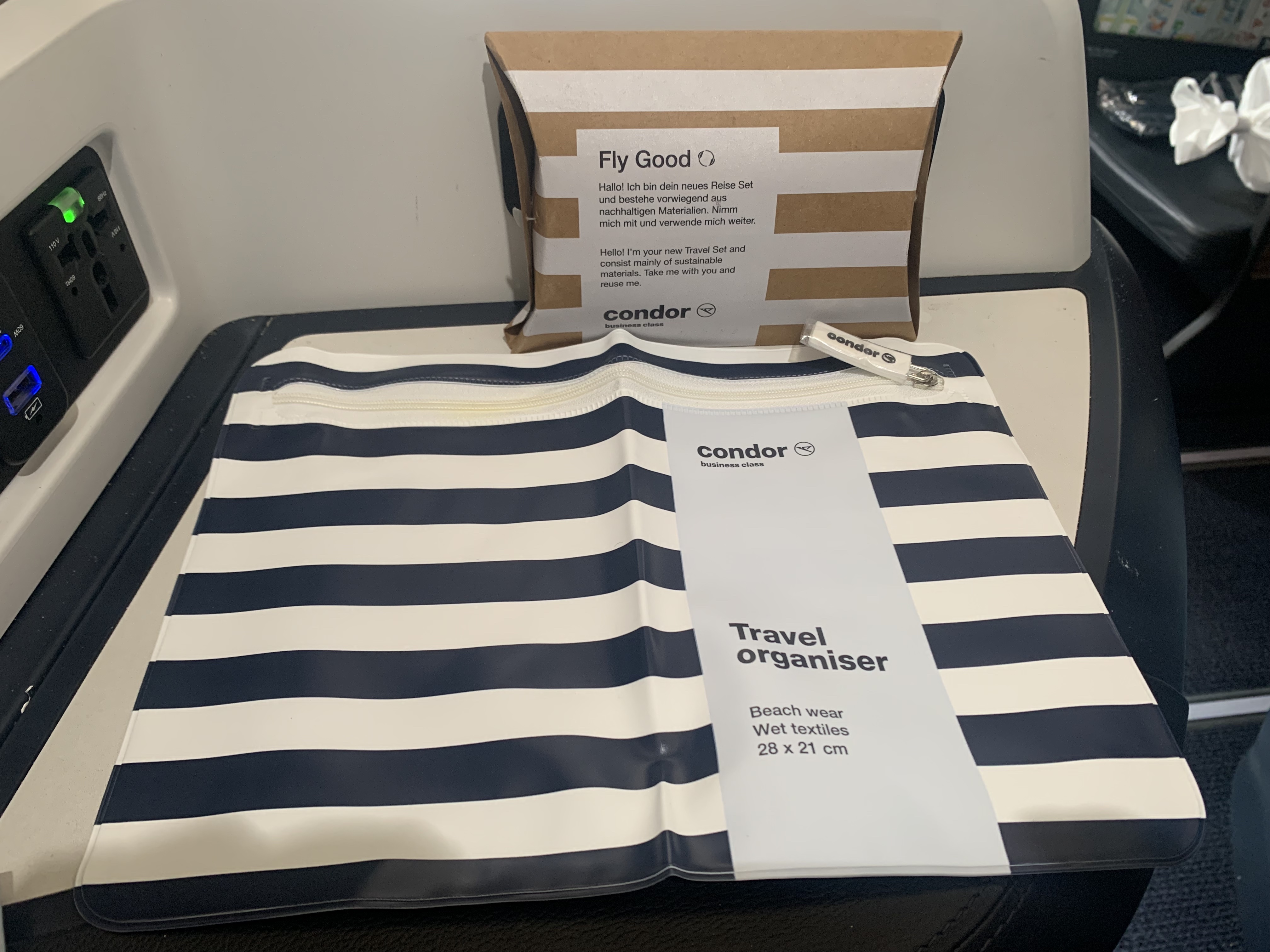 Condor A330 900neo business class amenity kit Condor A330 900neo business class amenity kit