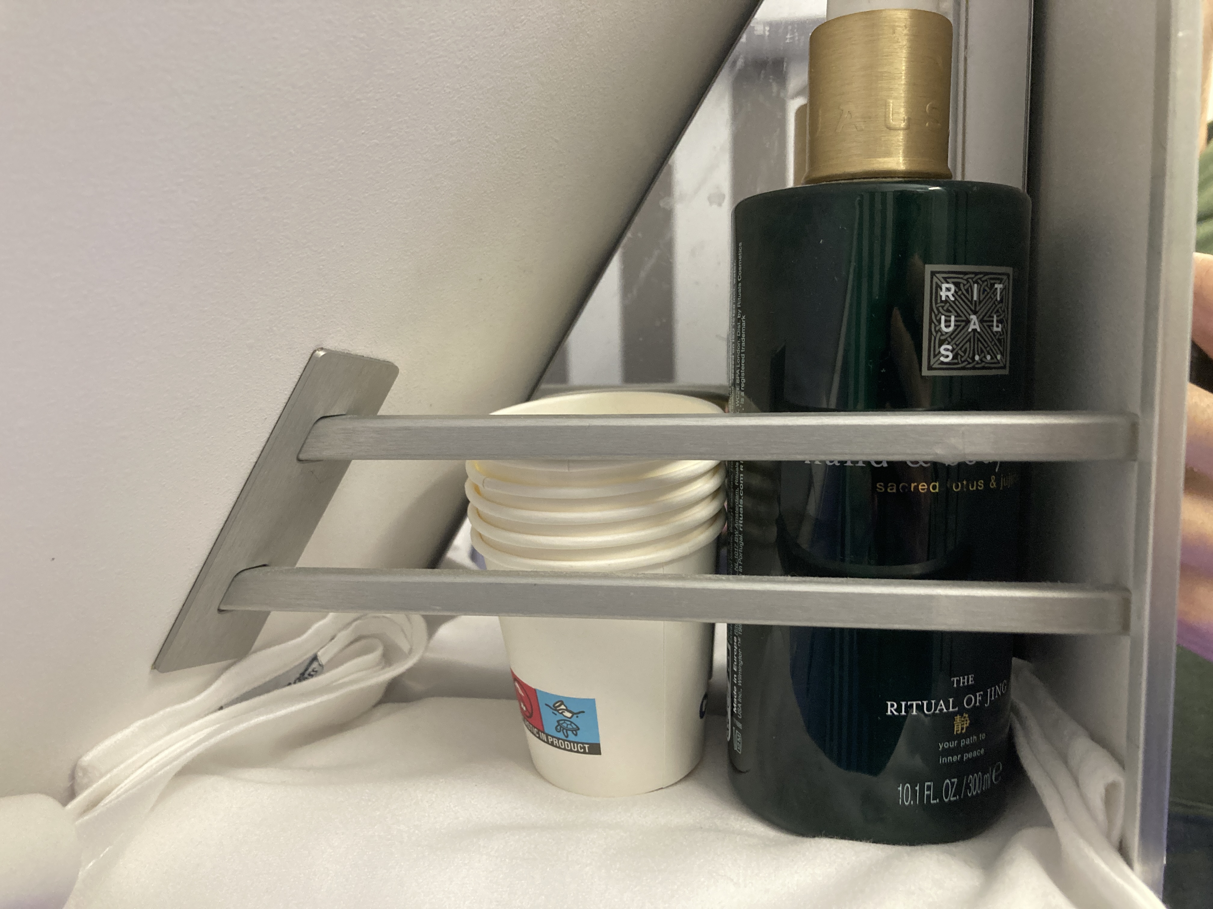 Condor A330 900neo business class lavatory lotion and cups Condor A330 900neo business class lavatory lotion and cups