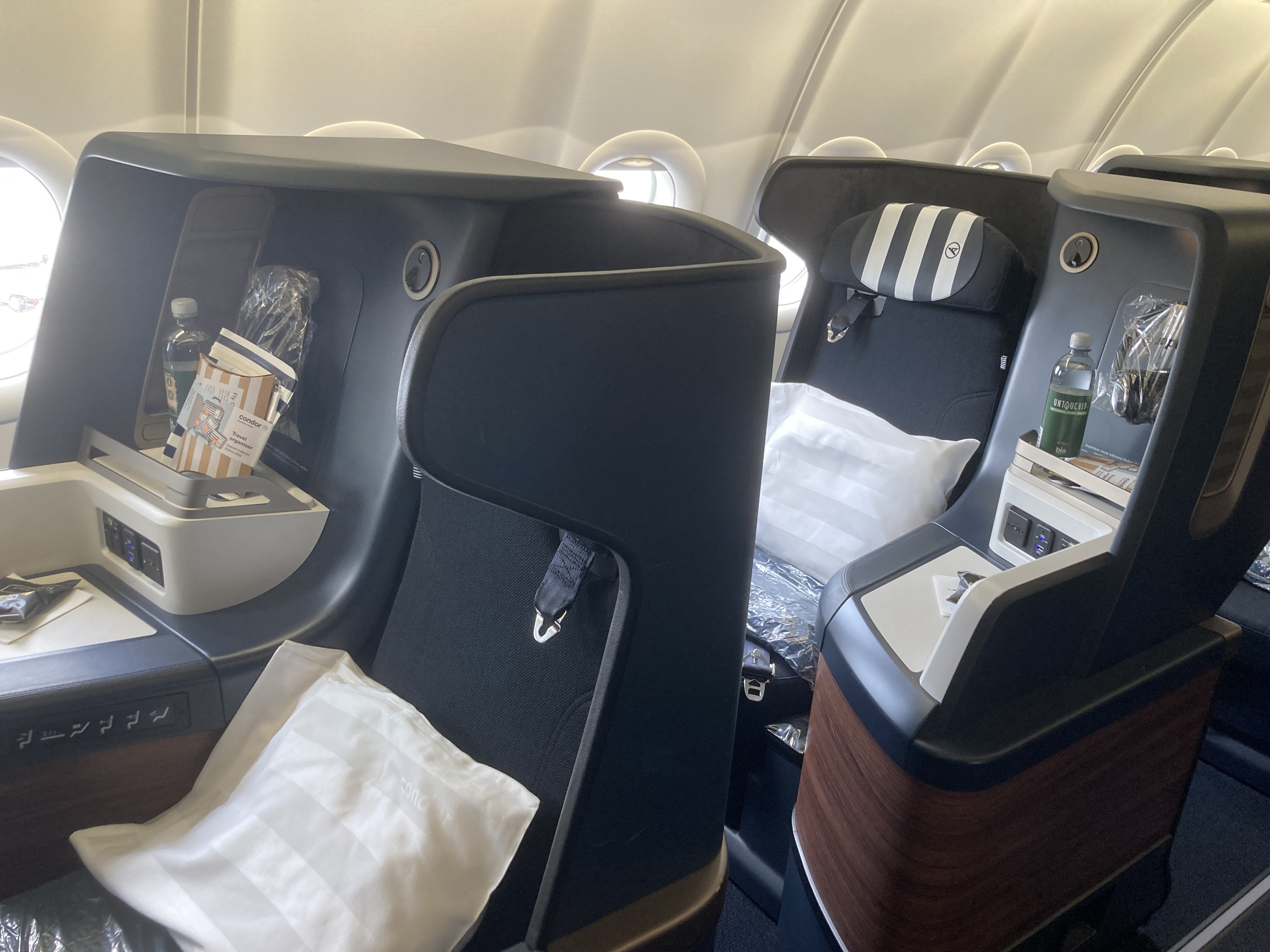 Condor A330 900neo business class window seats layout Condor A330 900neo business class window seats layout