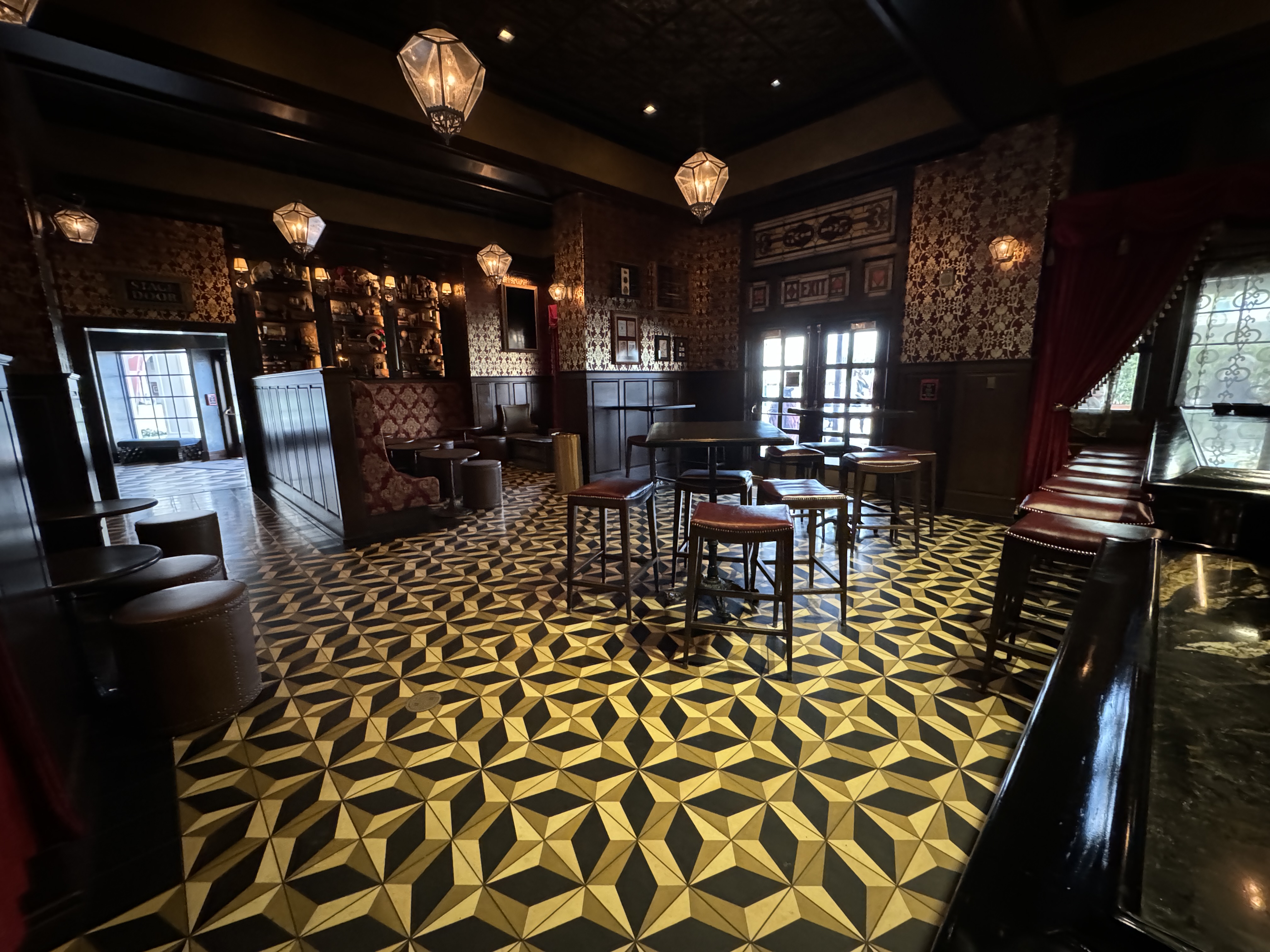 Disneys BoardWalk Inn AbracadaBar Disneys BoardWalk Inn AbracadaBar