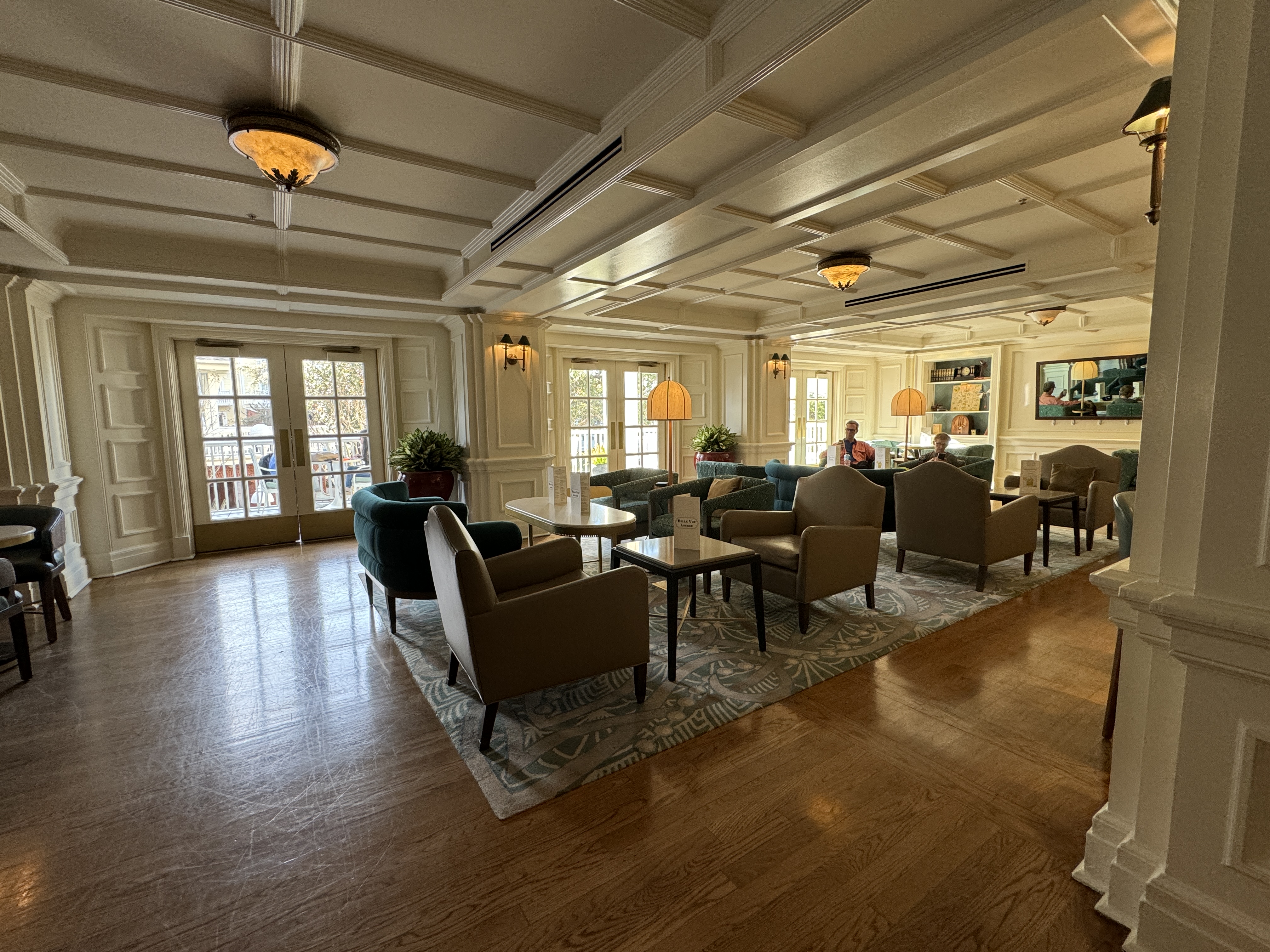 Disneys BoardWalk Inn Belle Vue Lounge Disneys BoardWalk Inn Belle Vue Lounge