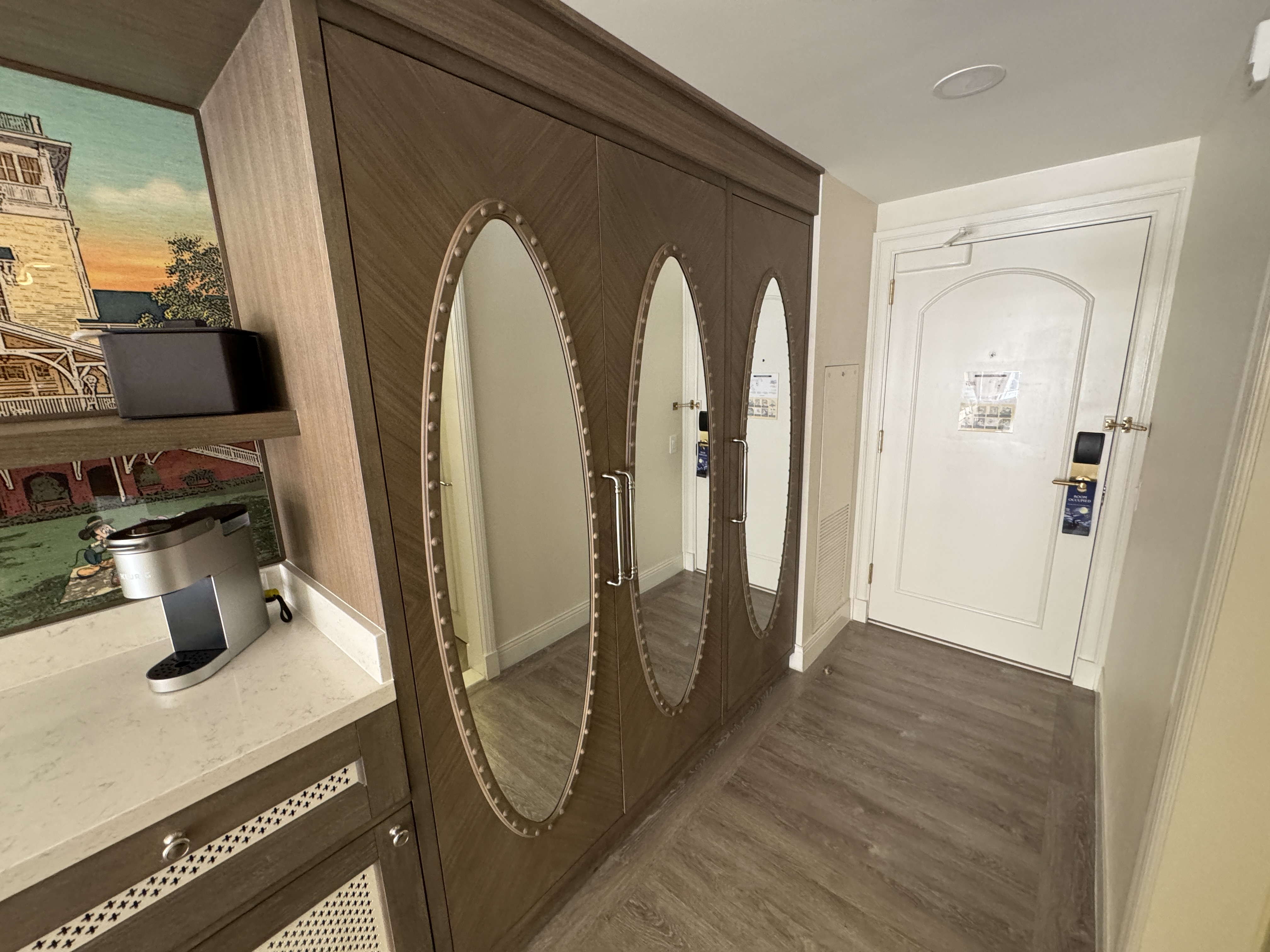 Disneys BoardWalk Inn Closet Doors Disneys BoardWalk Inn Closet Doors