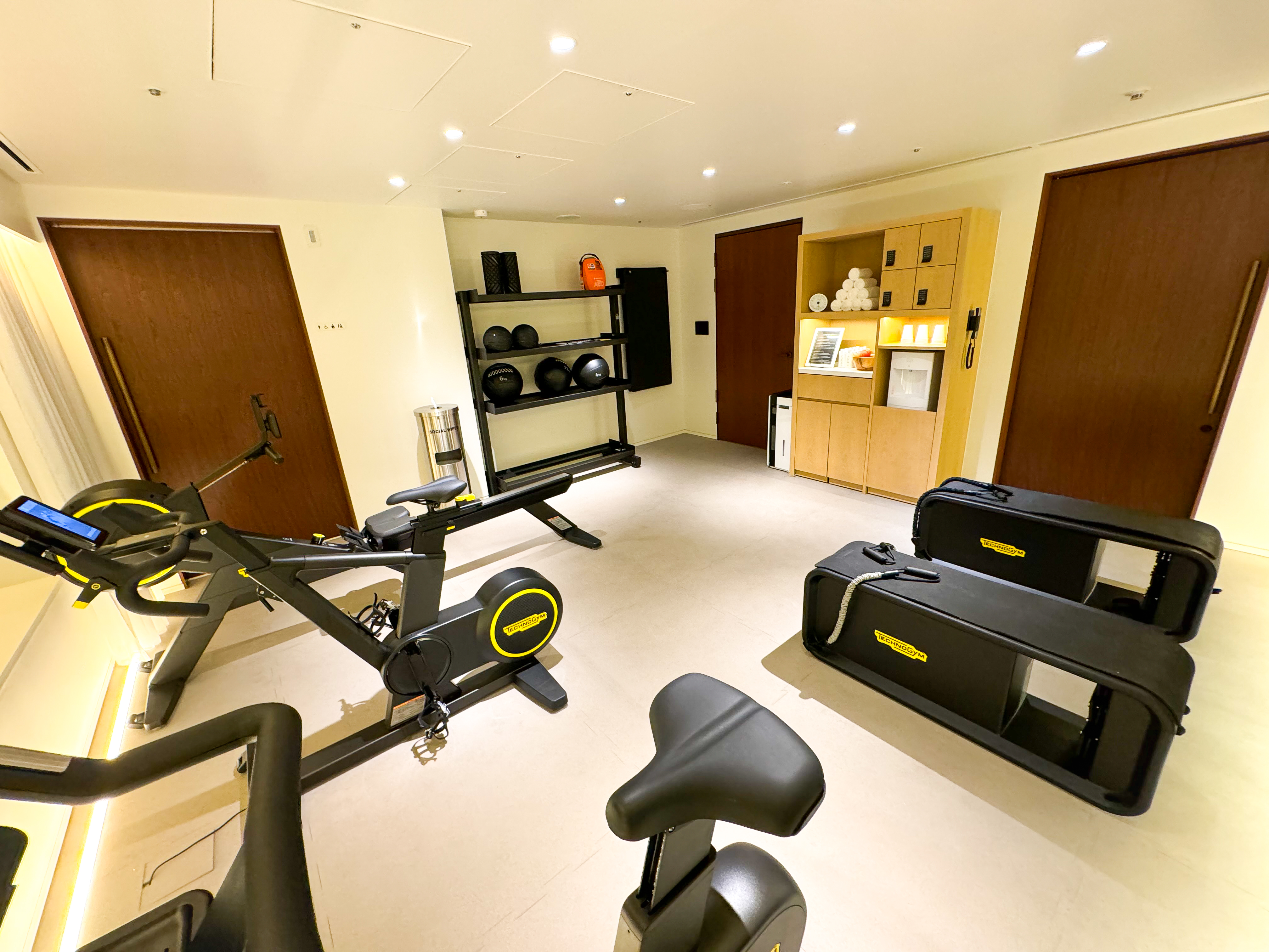 EDITION Tokyo Ginza gym equipment EDITION Tokyo Ginza gym equipment