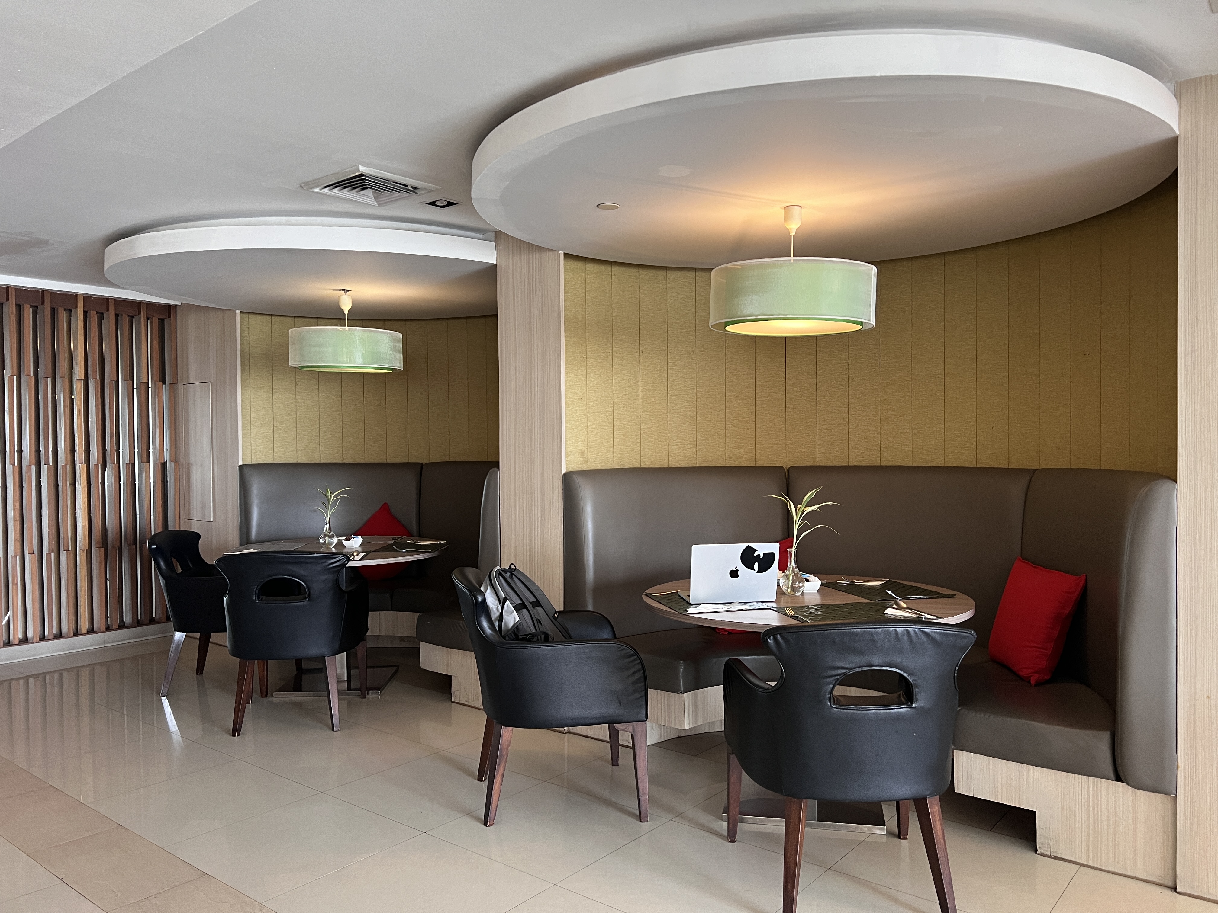 Hilton Garden Inn Bangkok Silom All Day Dining booth seating