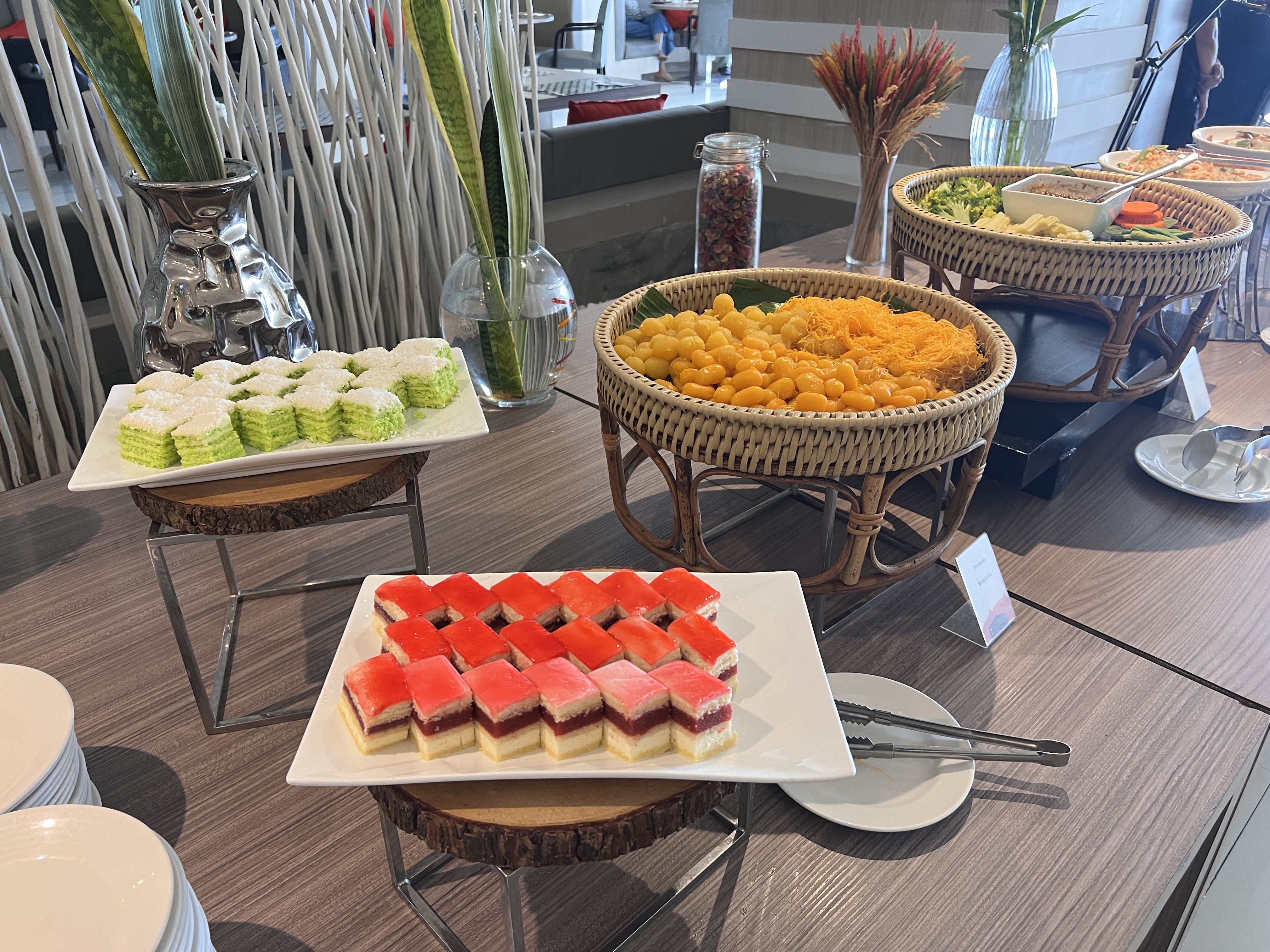 Hilton Garden Inn Bangkok Silom All Day Dining dessert selection