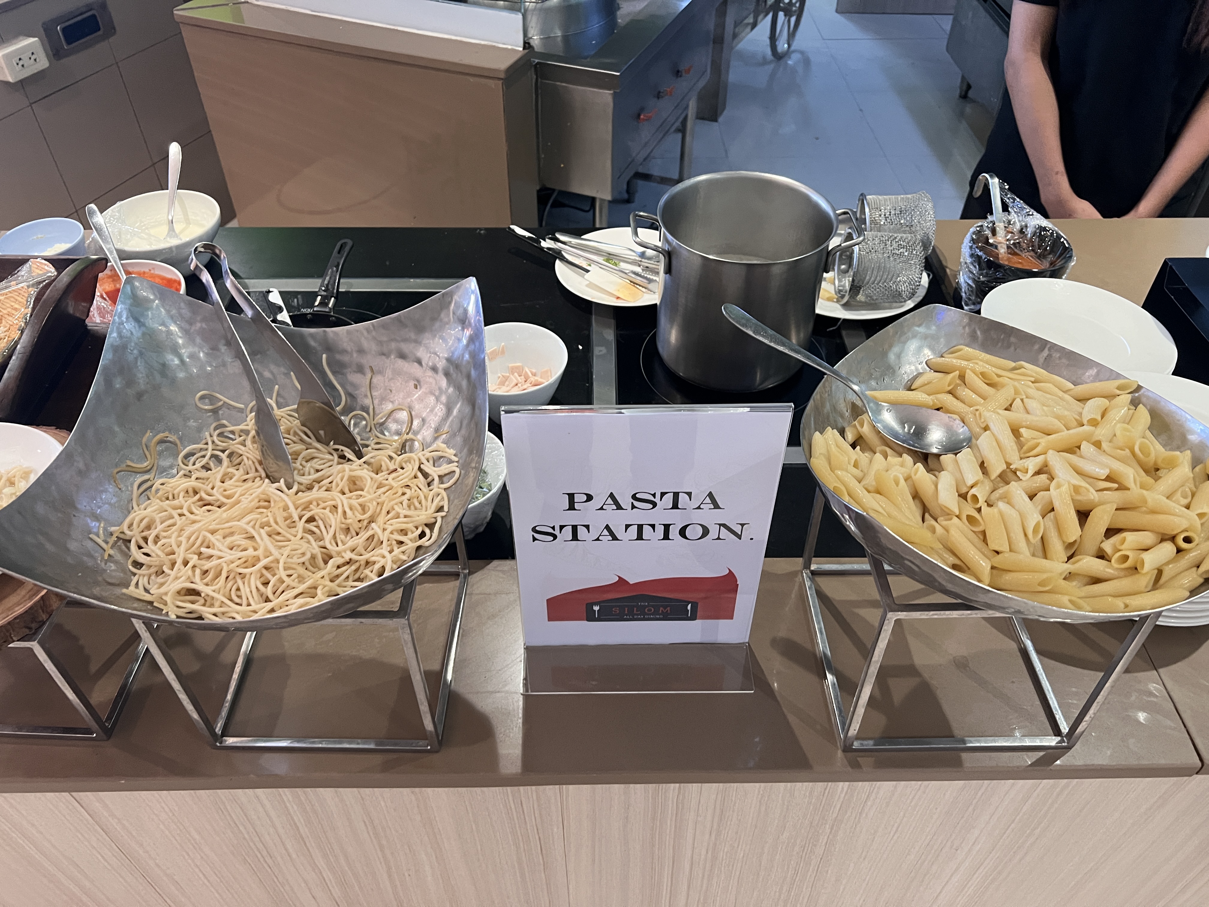 Hilton Garden Inn Bangkok Silom All Day Dining pasta station