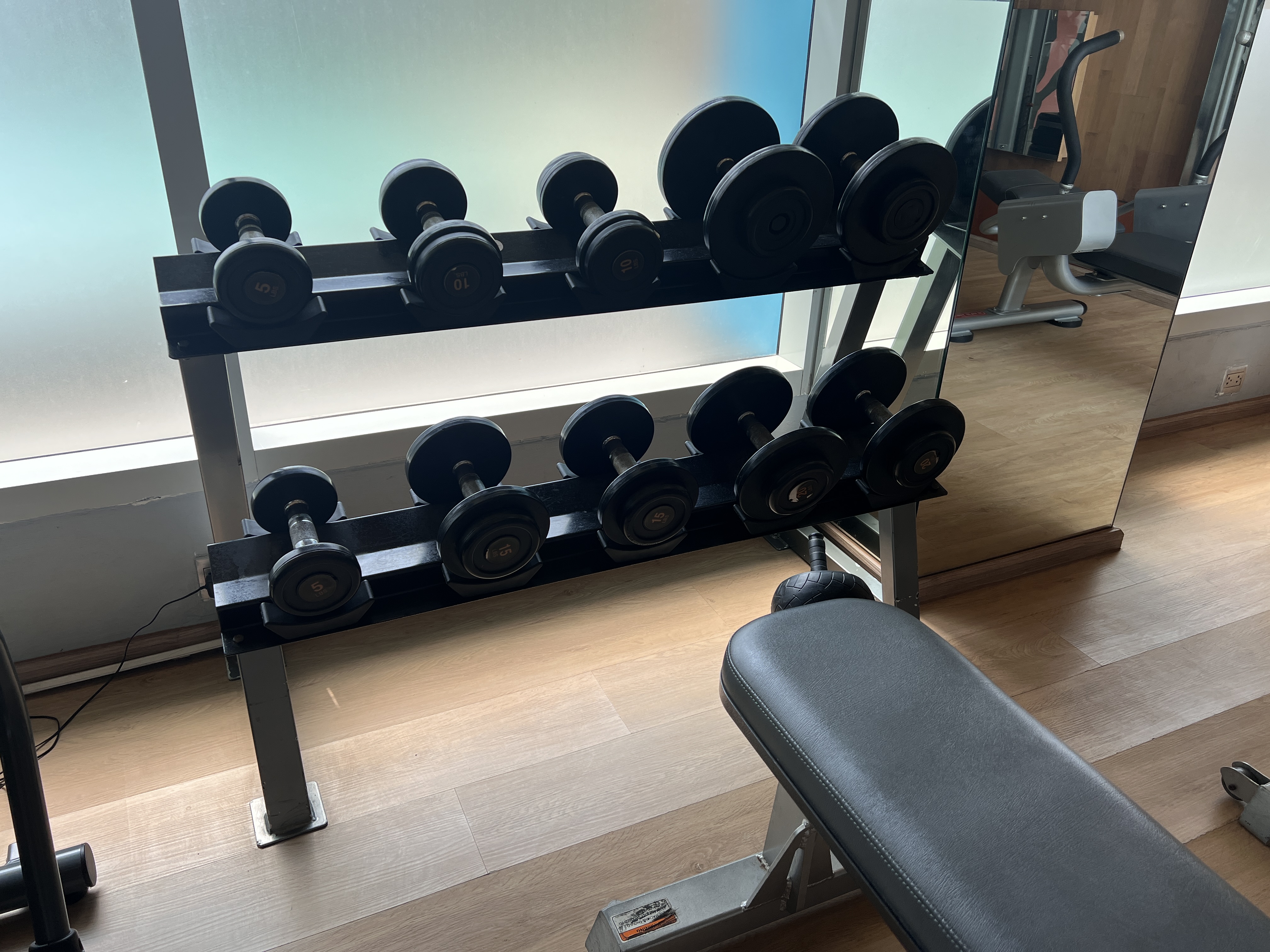 Hilton Garden Inn Bangkok Silom fitness center free weights