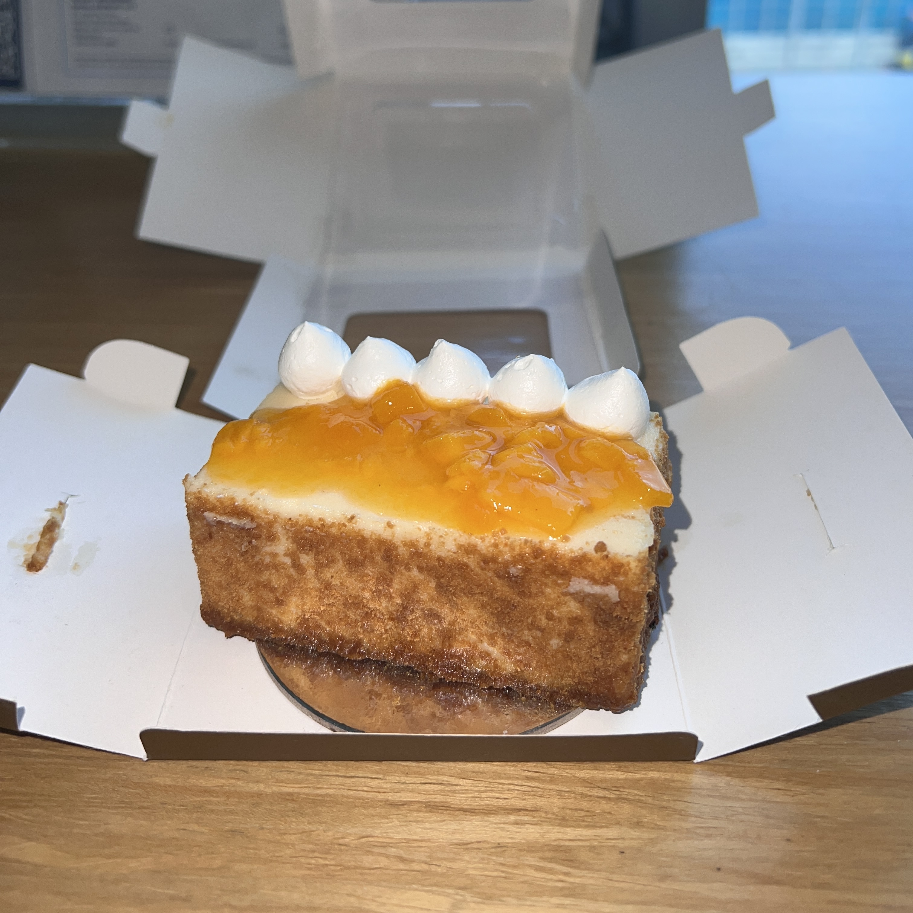 Holiday Inn Express Manila Newport City cheesecake