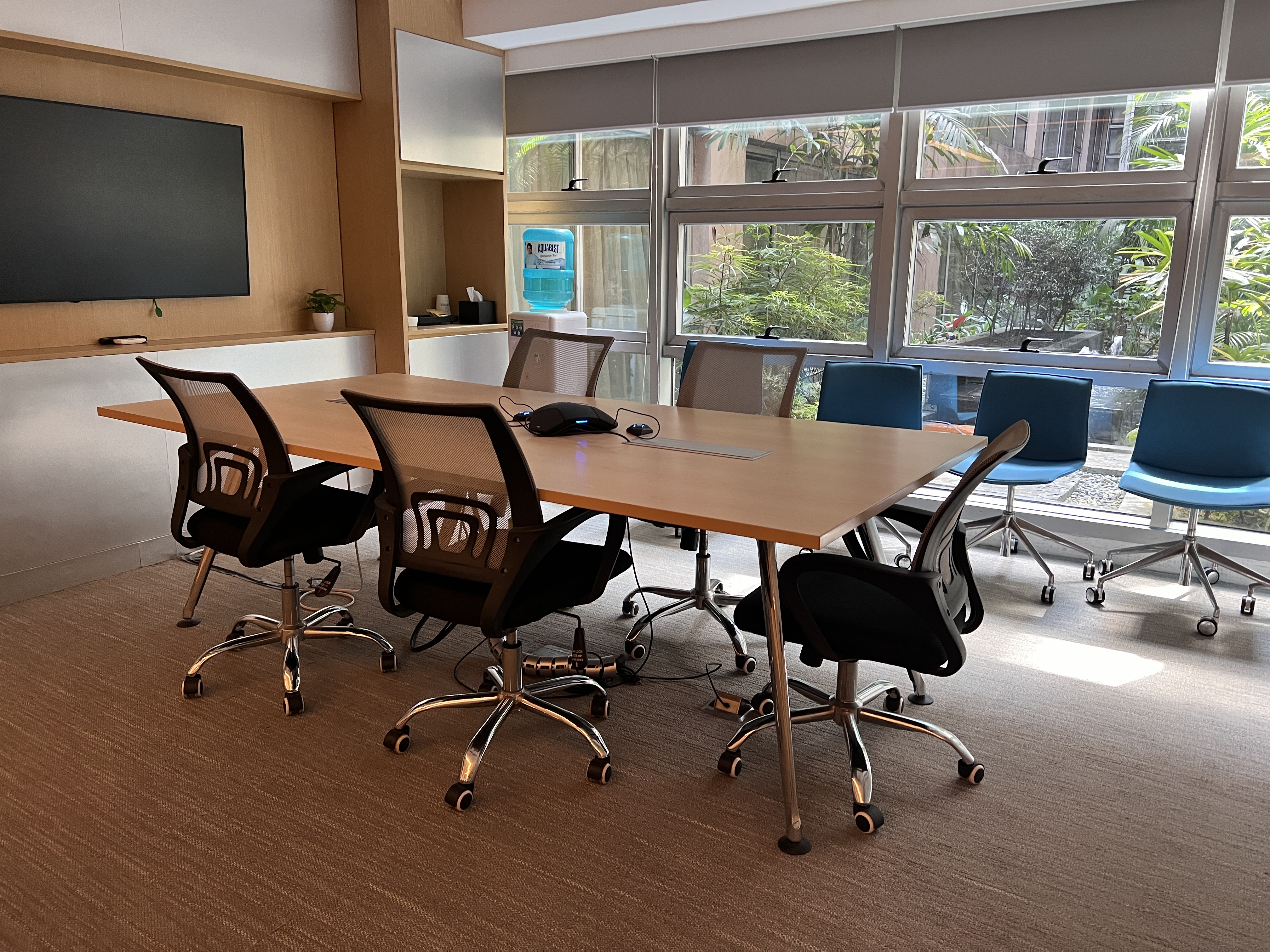 Holiday Inn Express Manila Newport City meeting room Holiday Inn Express Manila Newport City meeting room
