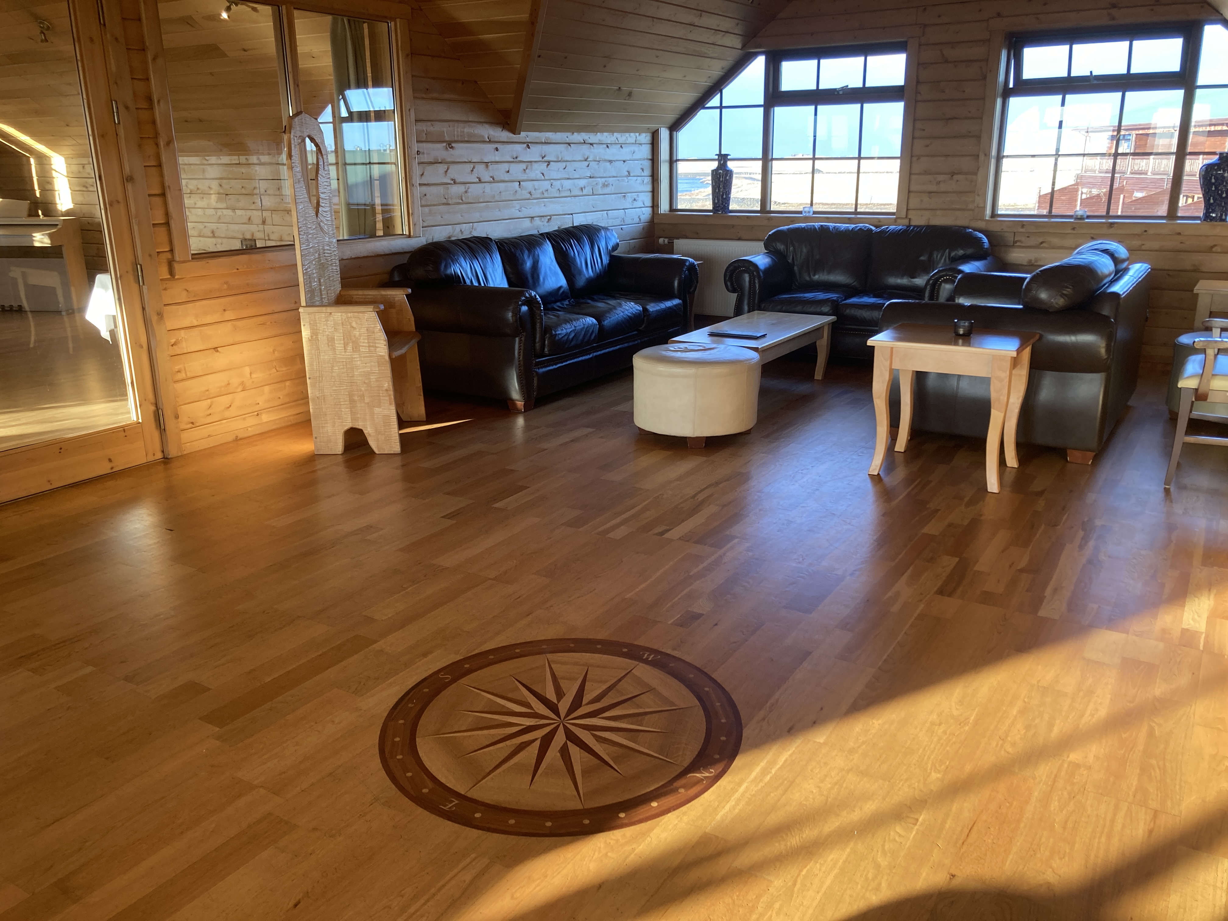 Hotel Ranga upstairs sitting area