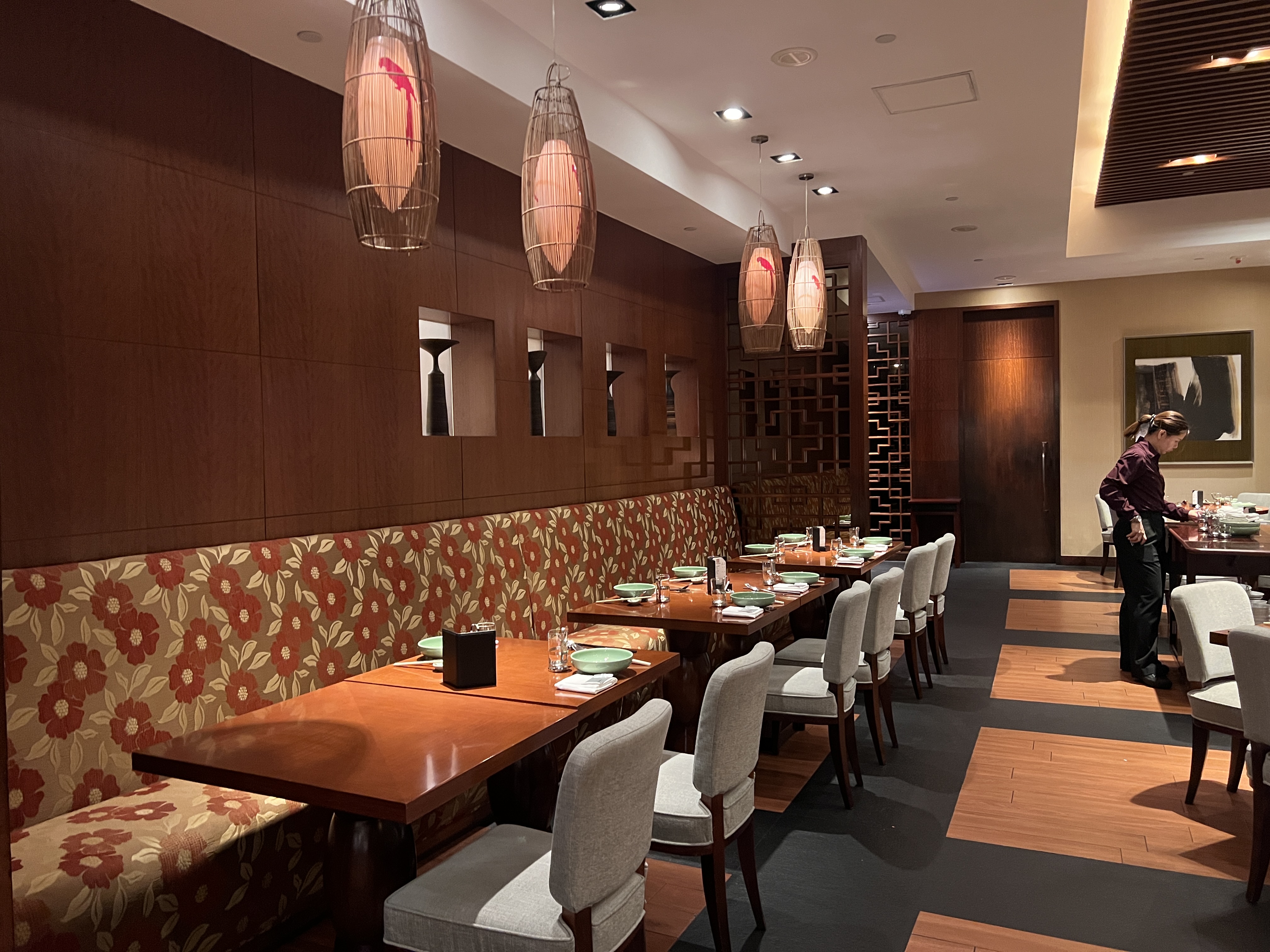 Hyatt Regency Hong Kong Sha Tin Sha Tin 18 restaurant seating