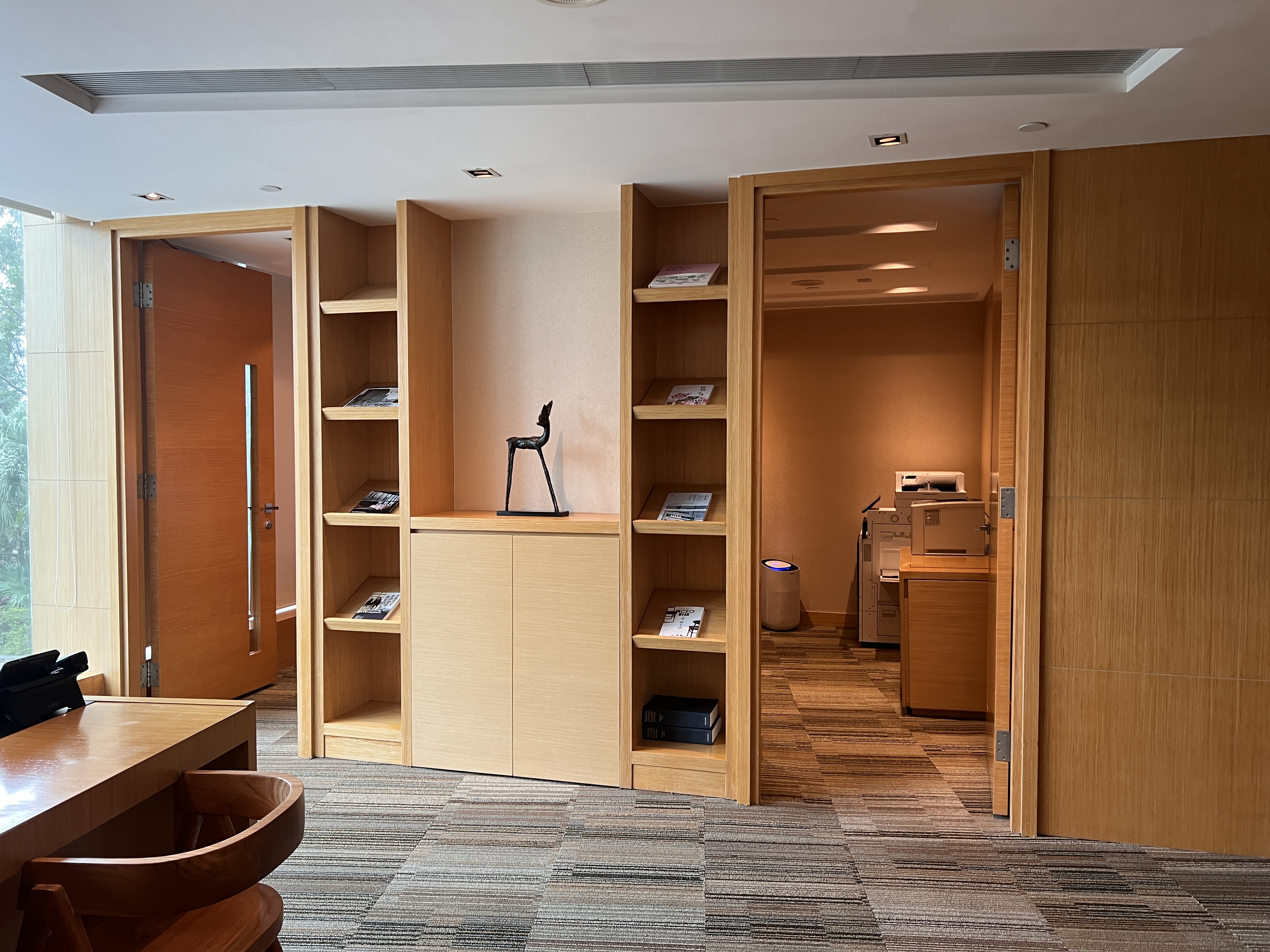 Hyatt Regency Hong Kong Sha Tin business center