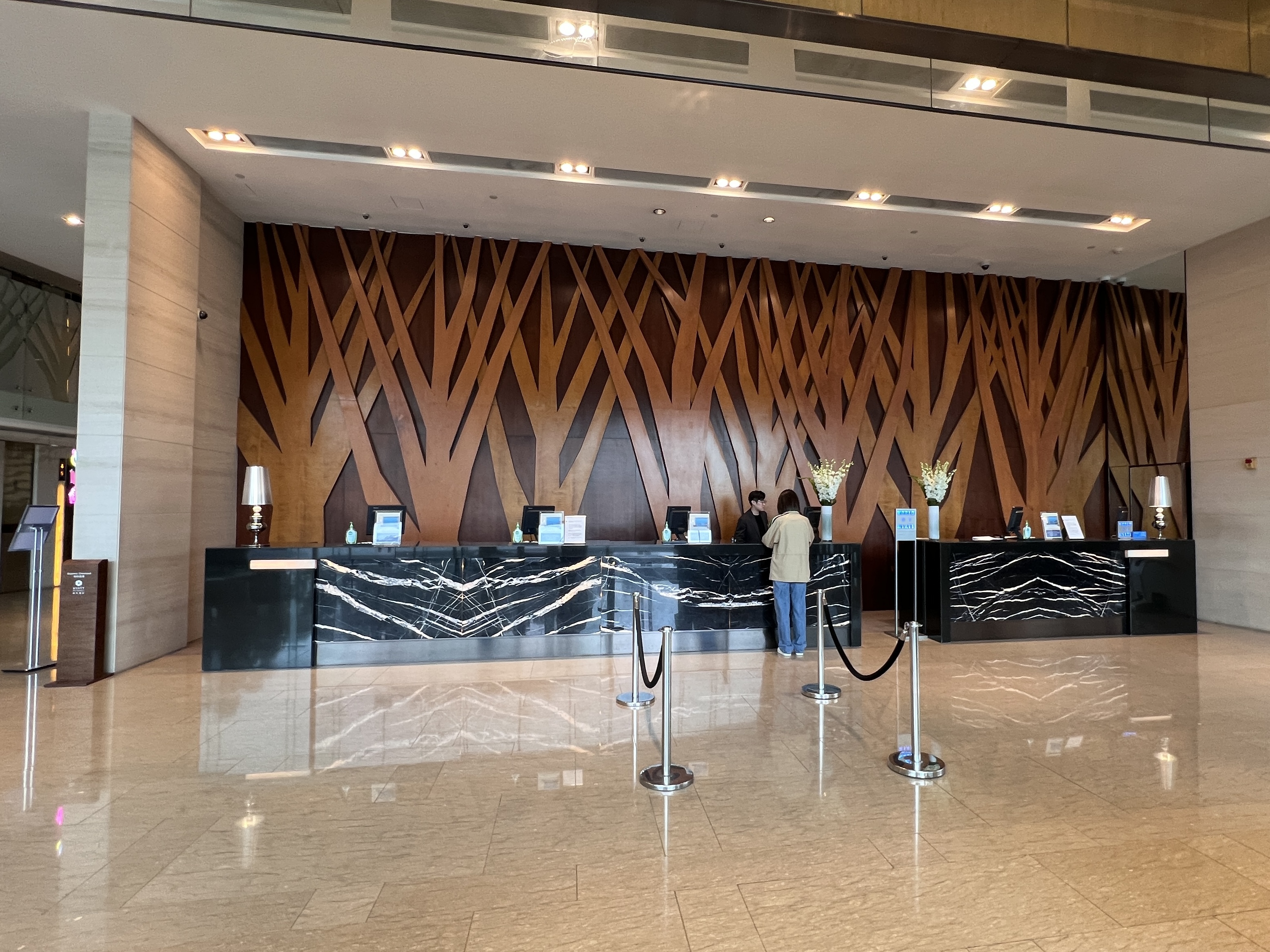 Hyatt Regency Hong Kong Sha Tin check in area
