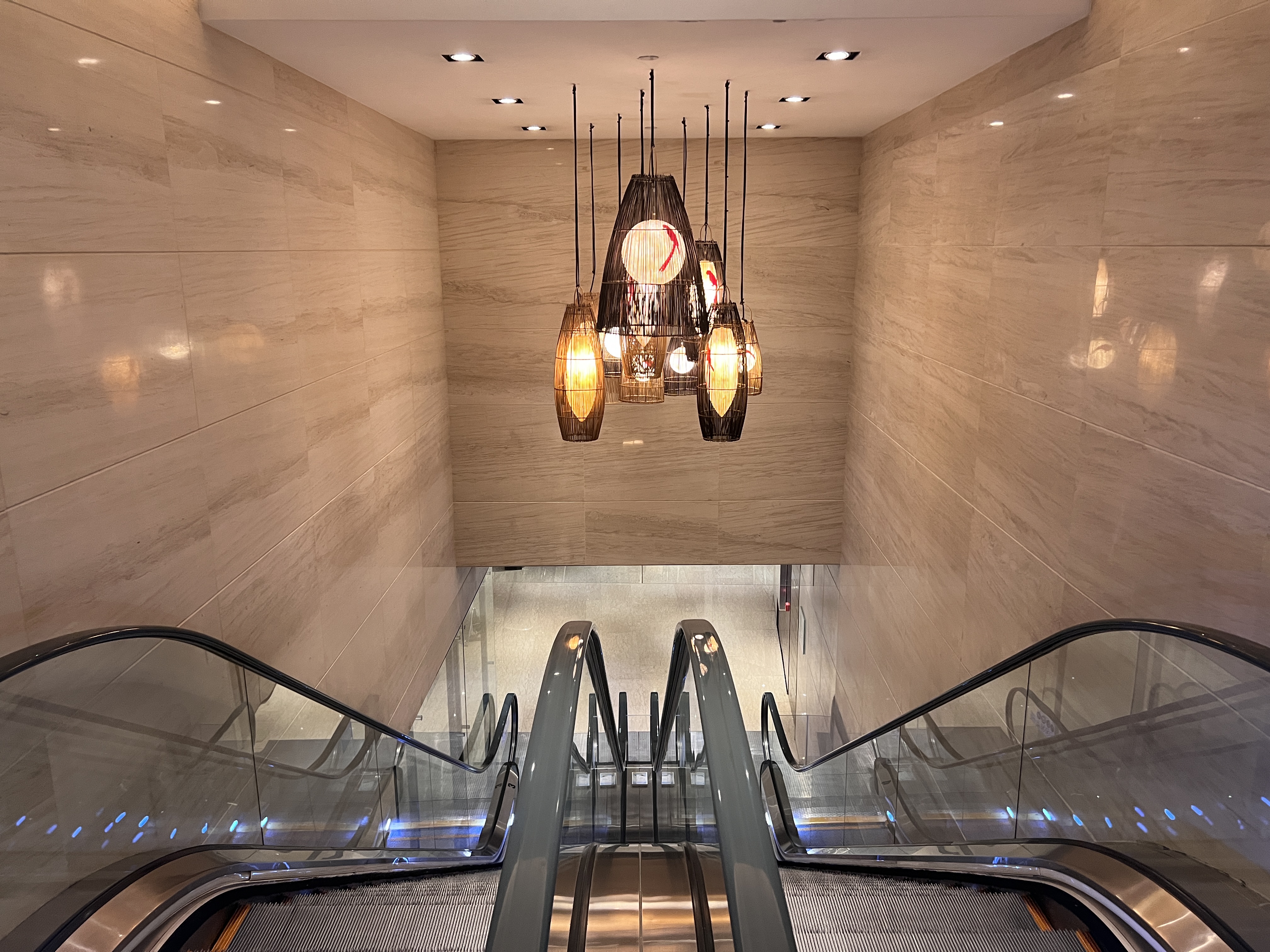 Hyatt Regency Hong Kong Sha Tin escalator to Sha Tin 18 
